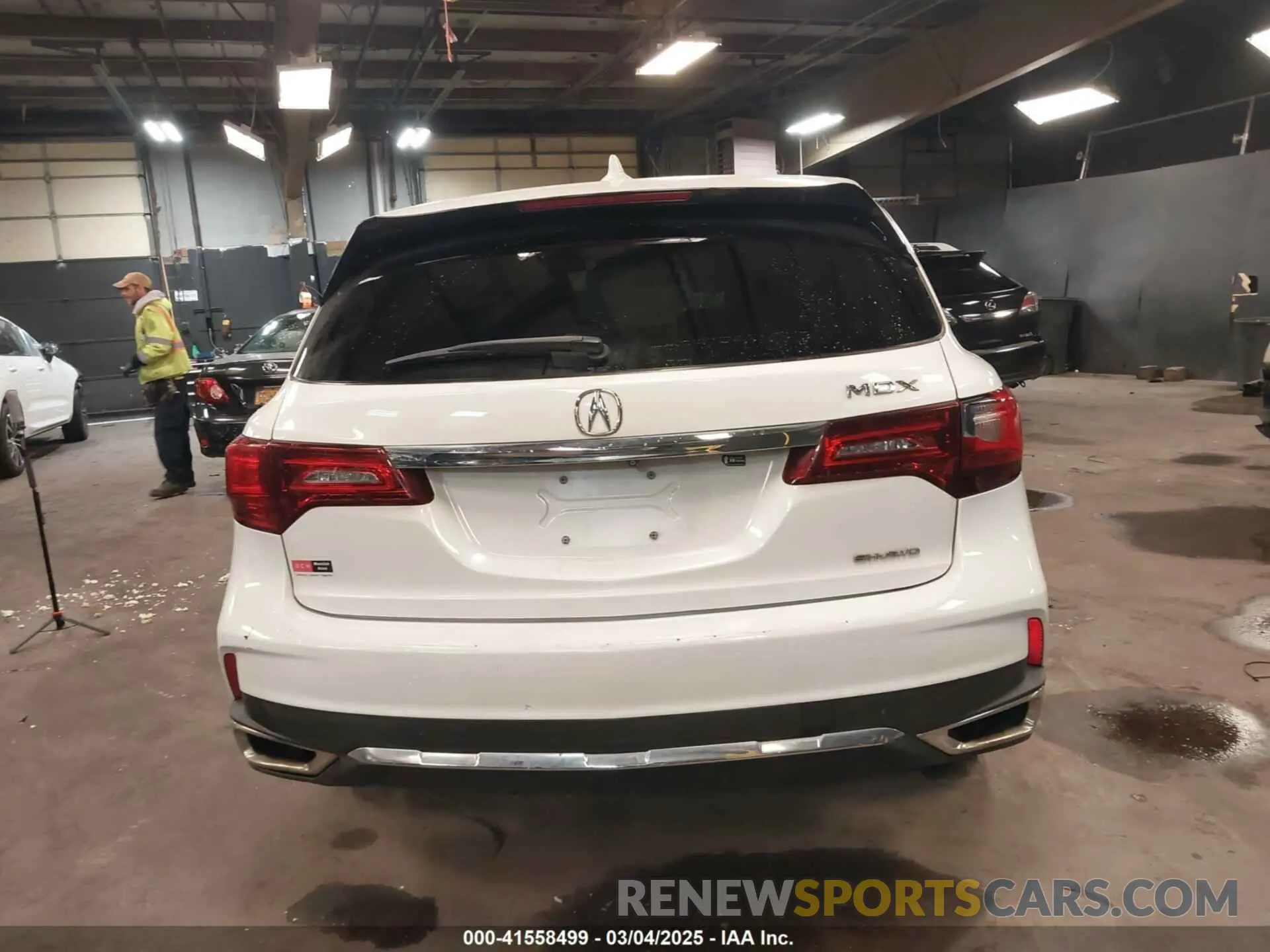16 Photograph of a damaged car 5J8YD4H30LL009279 ACURA MDX 2020