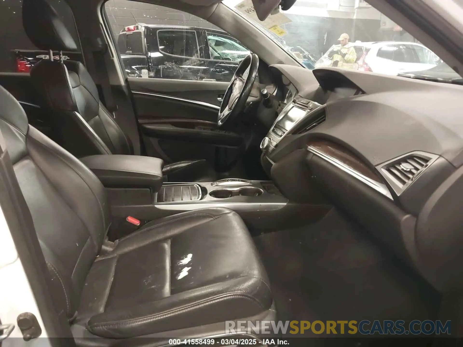 5 Photograph of a damaged car 5J8YD4H30LL009279 ACURA MDX 2020