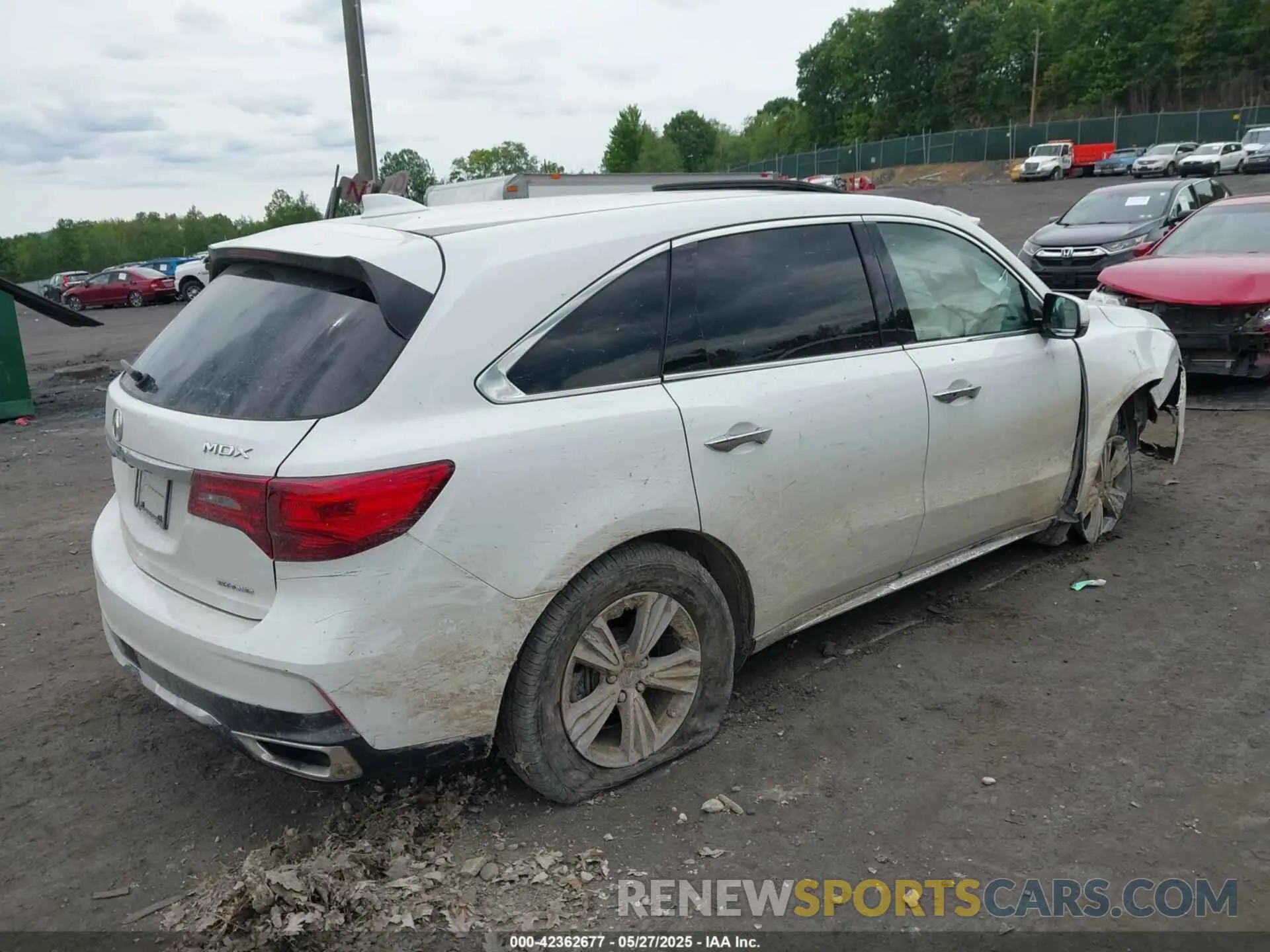 4 Photograph of a damaged car 5J8YD4H30LL047319 ACURA MDX 2020