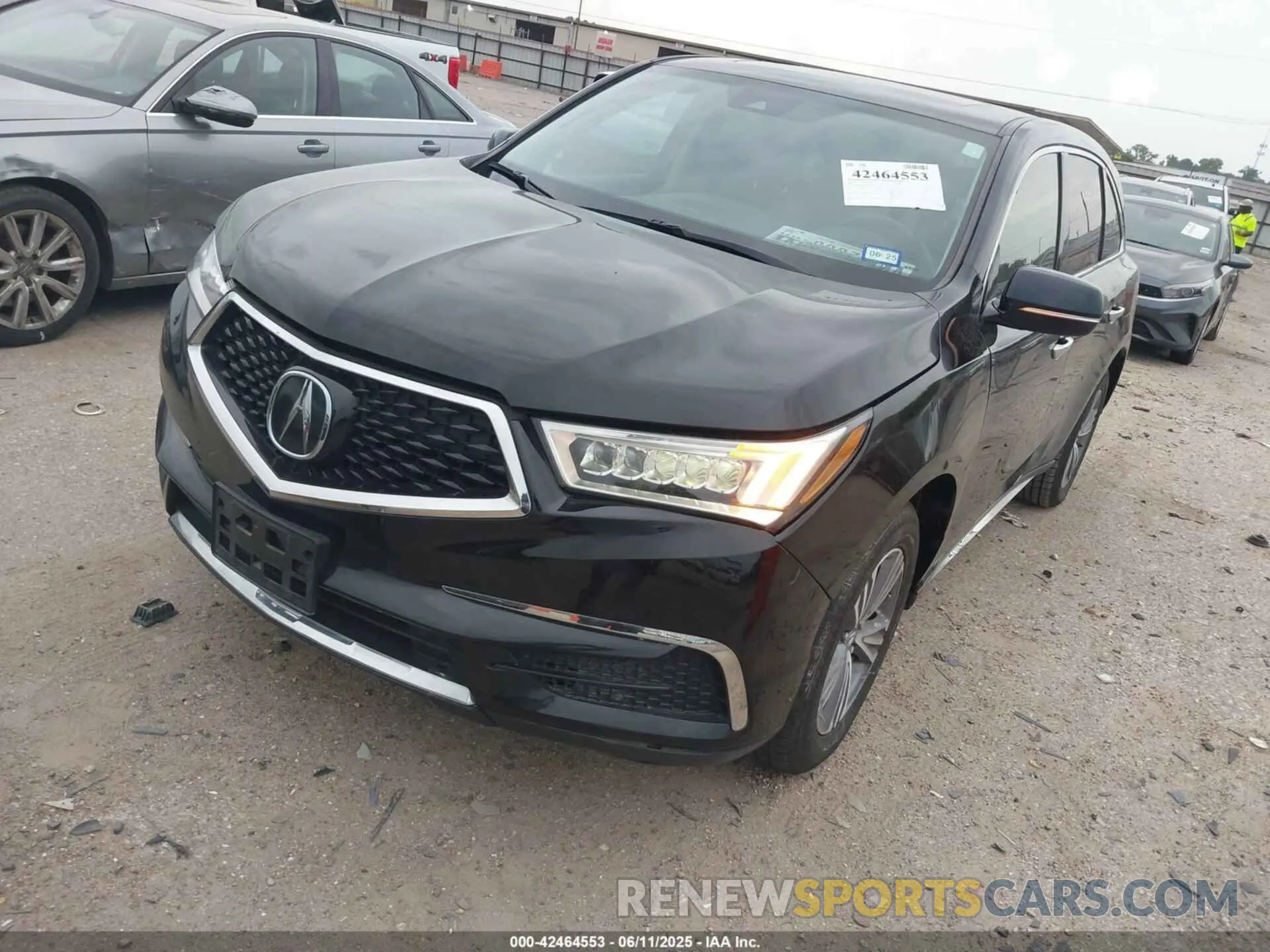 2 Photograph of a damaged car 5J8YD4H30LL050236 ACURA MDX 2020