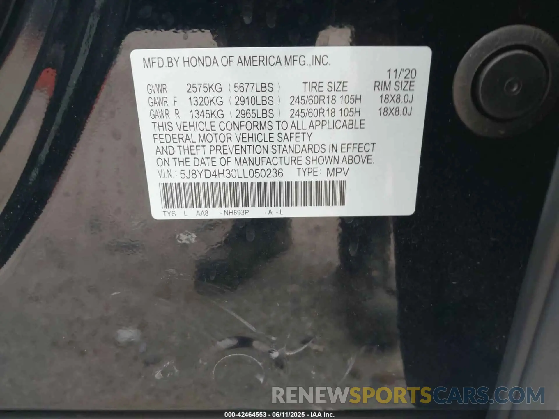 9 Photograph of a damaged car 5J8YD4H30LL050236 ACURA MDX 2020