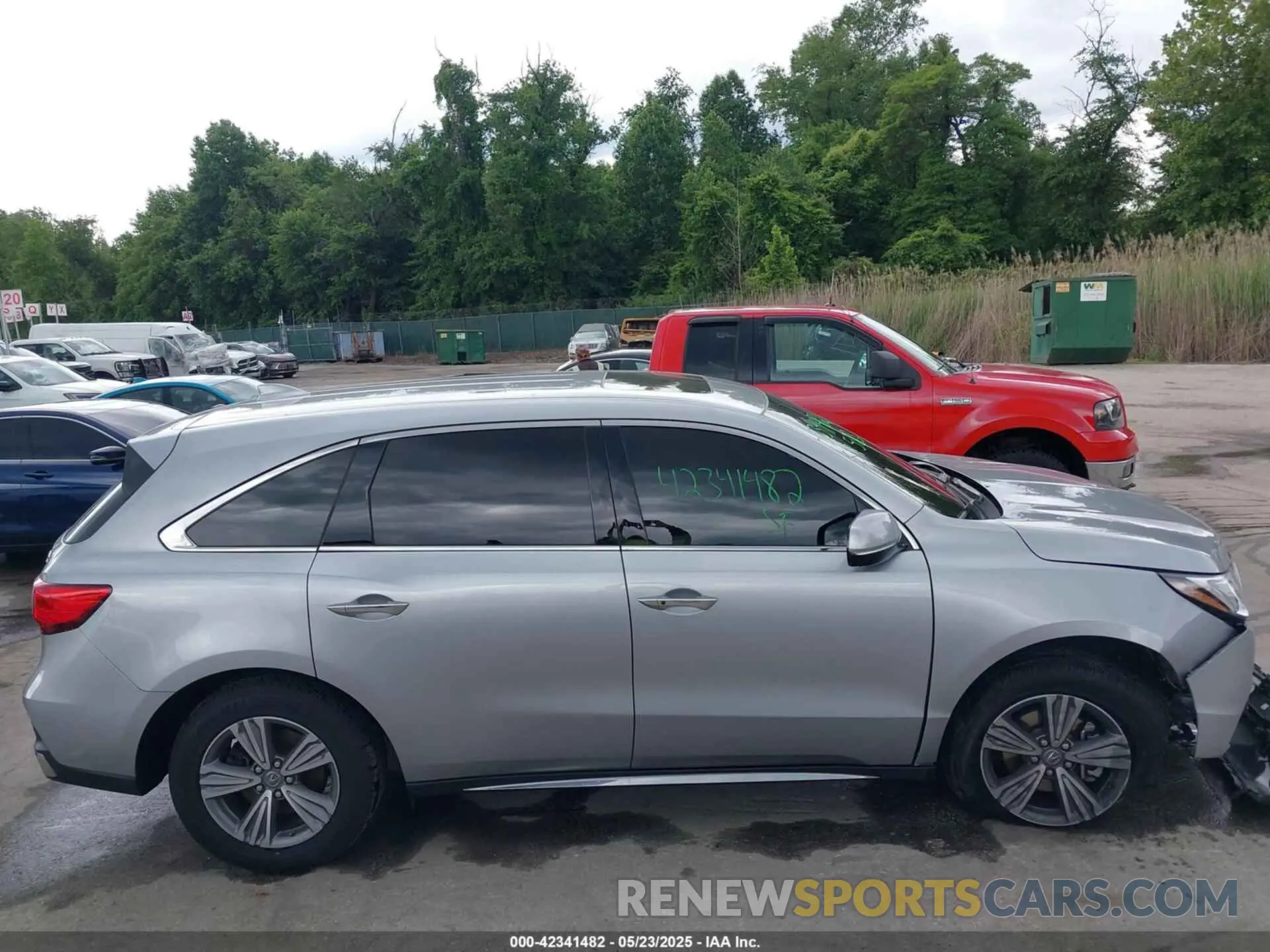 13 Photograph of a damaged car 5J8YD4H30LL051645 ACURA MDX 2020