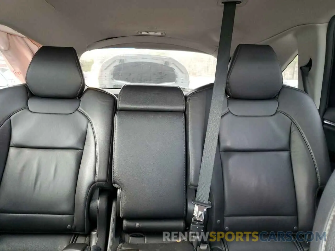 10 Photograph of a damaged car 5J8YD4H31LL051895 ACURA MDX 2020
