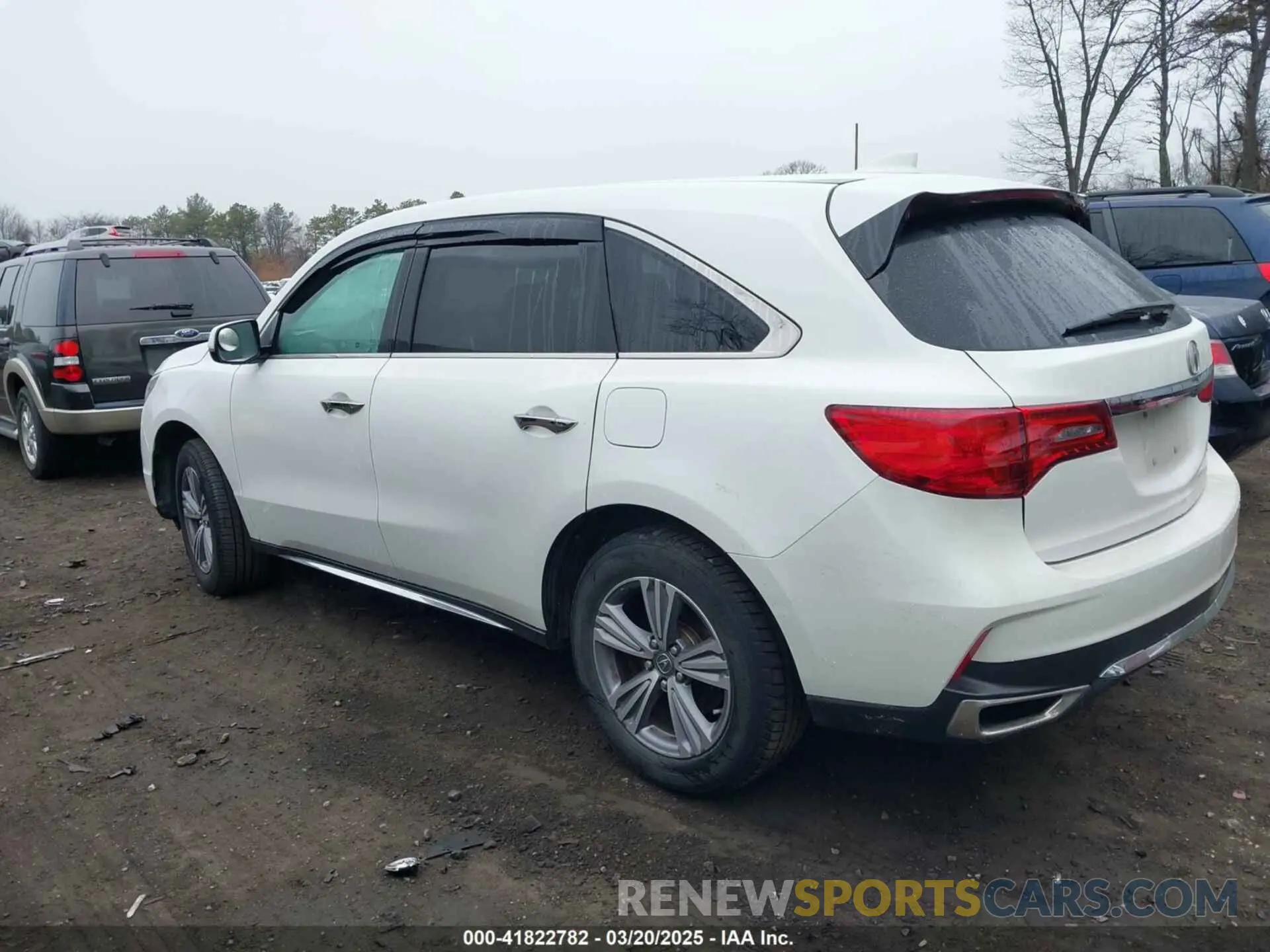 14 Photograph of a damaged car 5J8YD4H32LL002611 ACURA MDX 2020