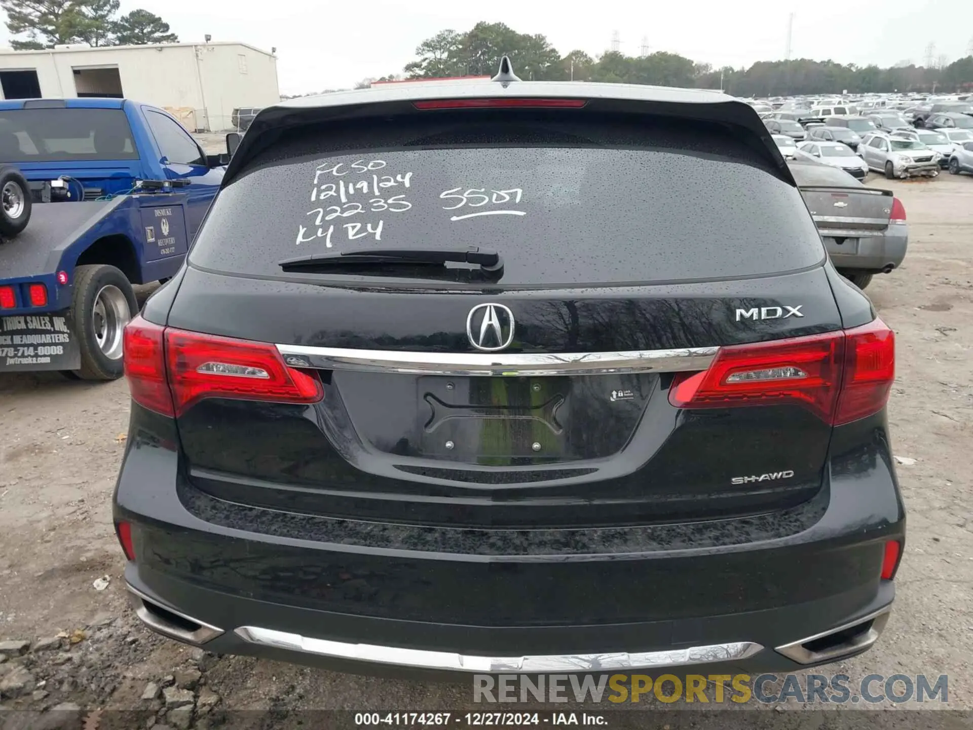 16 Photograph of a damaged car 5J8YD4H32LL045507 ACURA MDX 2020