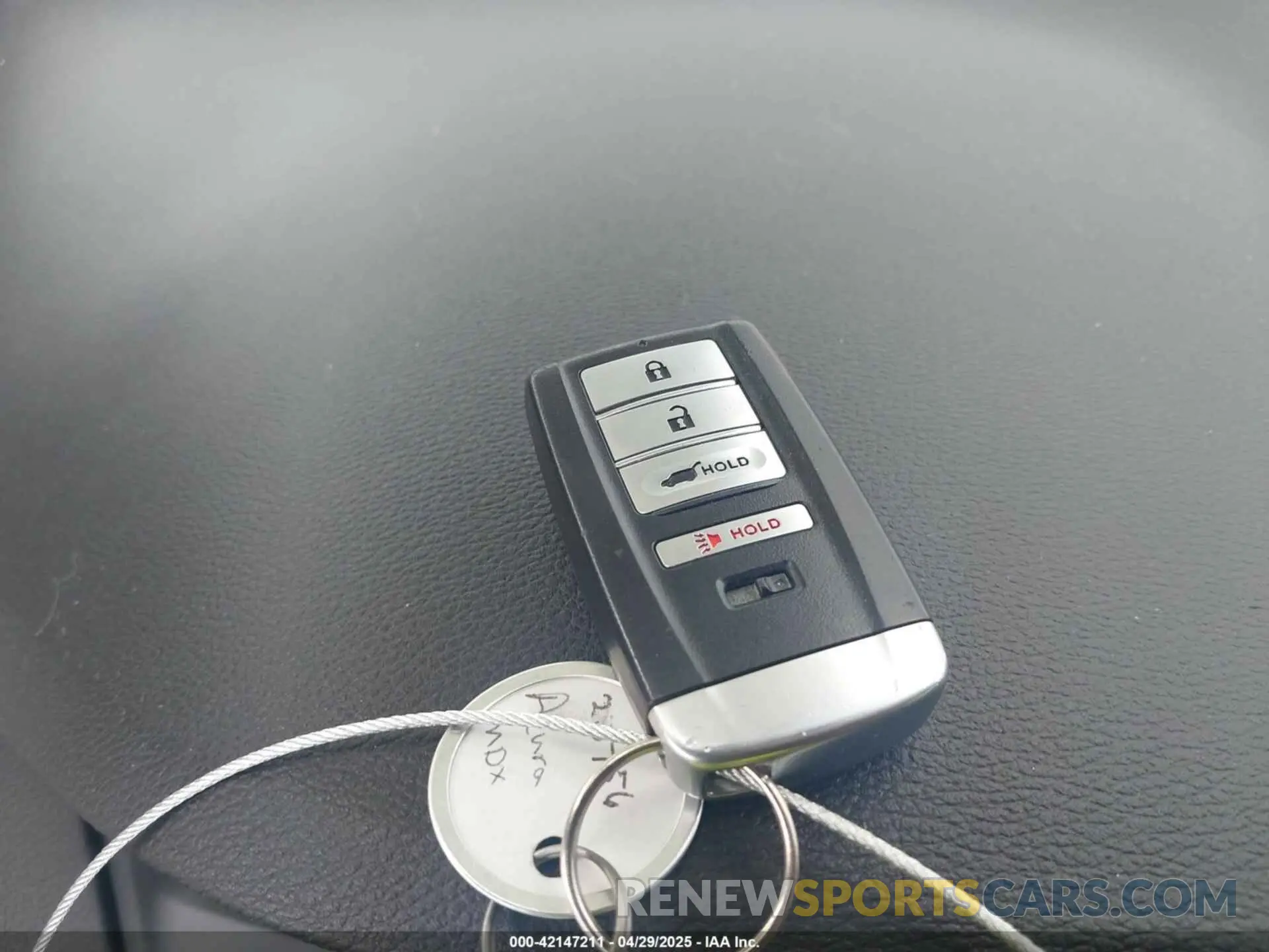 11 Photograph of a damaged car 5J8YD4H33LL033270 ACURA MDX 2020