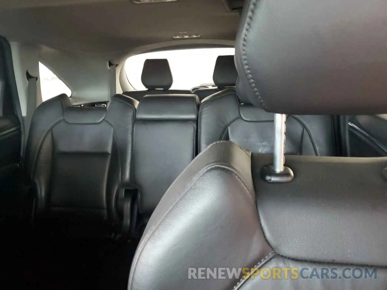 10 Photograph of a damaged car 5J8YD4H33LL034029 ACURA MDX 2020