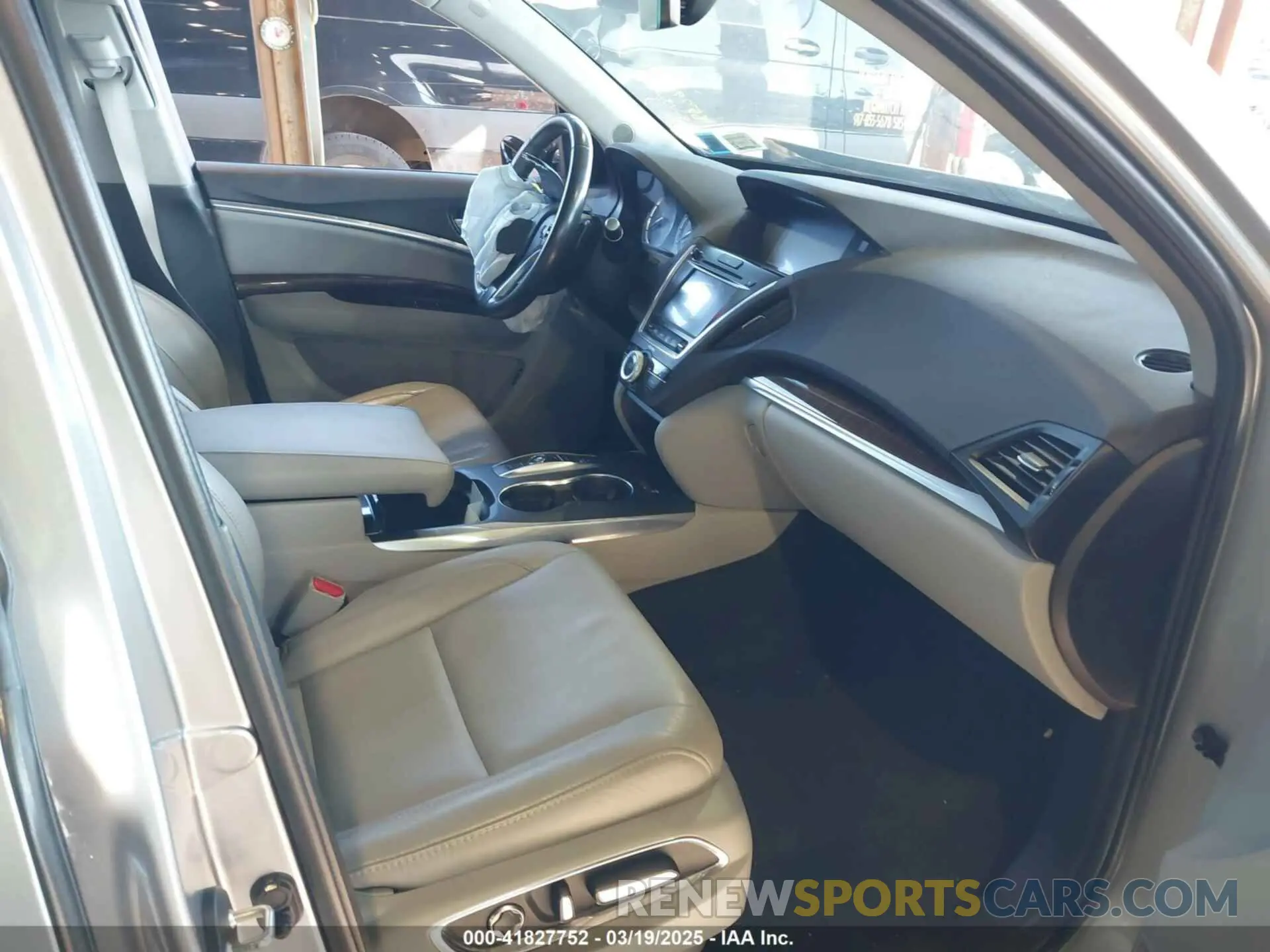 5 Photograph of a damaged car 5J8YD4H33LL036119 ACURA MDX 2020