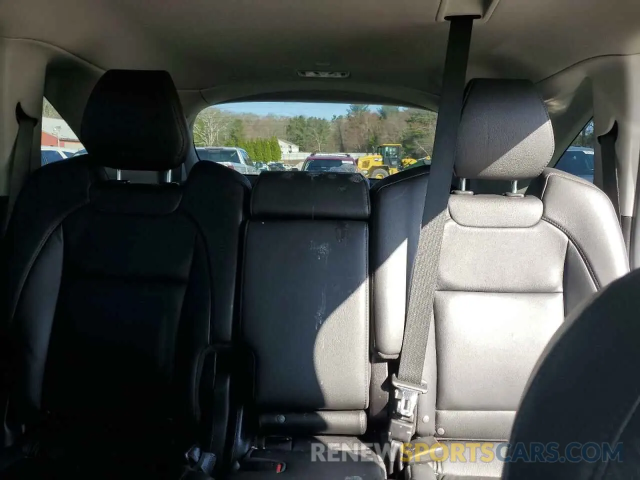 10 Photograph of a damaged car 5J8YD4H34LL009298 ACURA MDX 2020