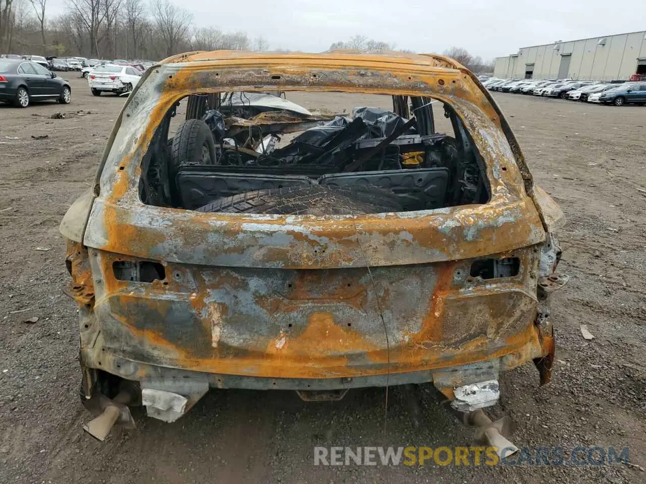 6 Photograph of a damaged car 5J8YD4H36LL035465 ACURA MDX 2020