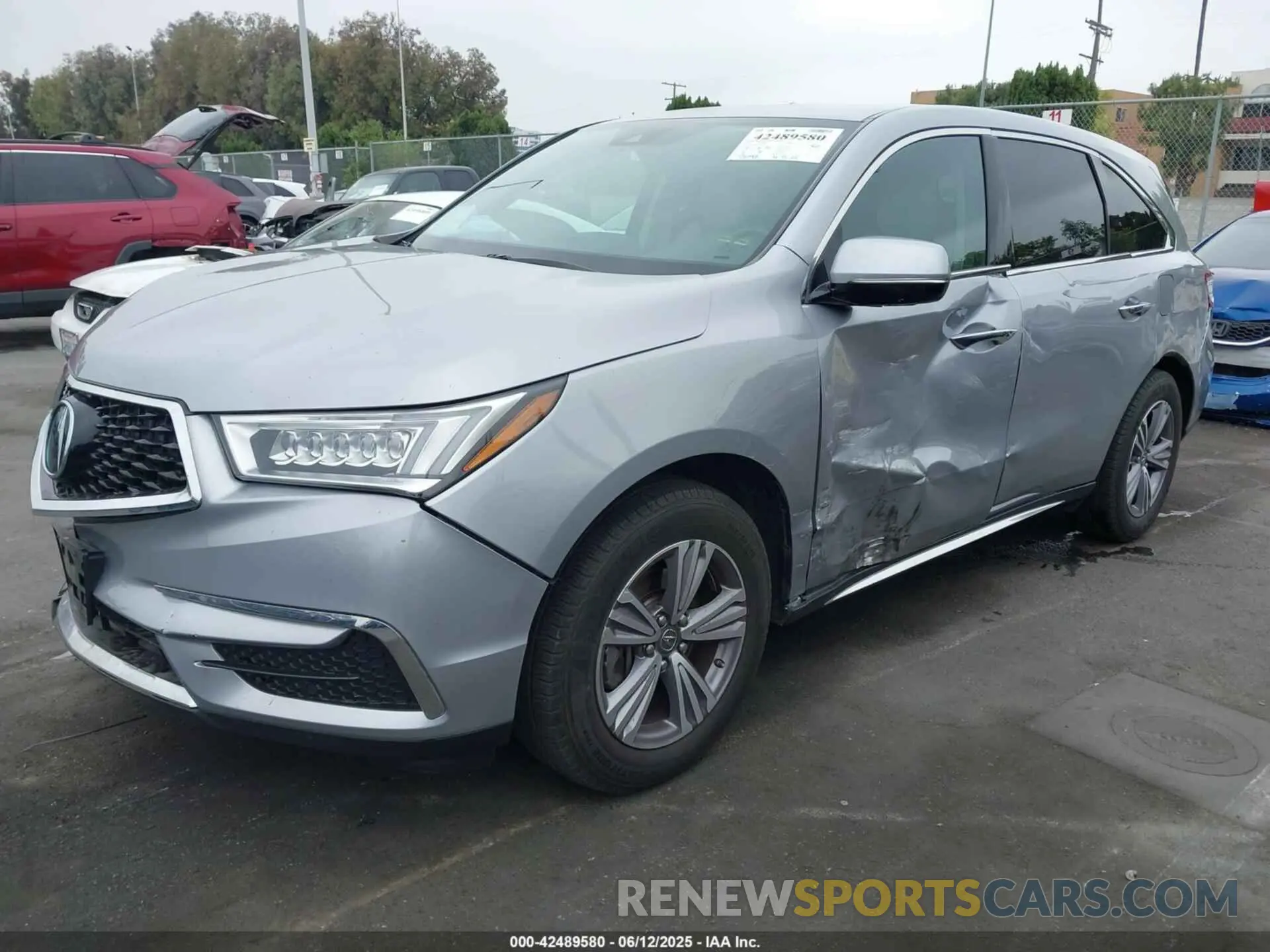 2 Photograph of a damaged car 5J8YD4H36LL043713 ACURA MDX 2020