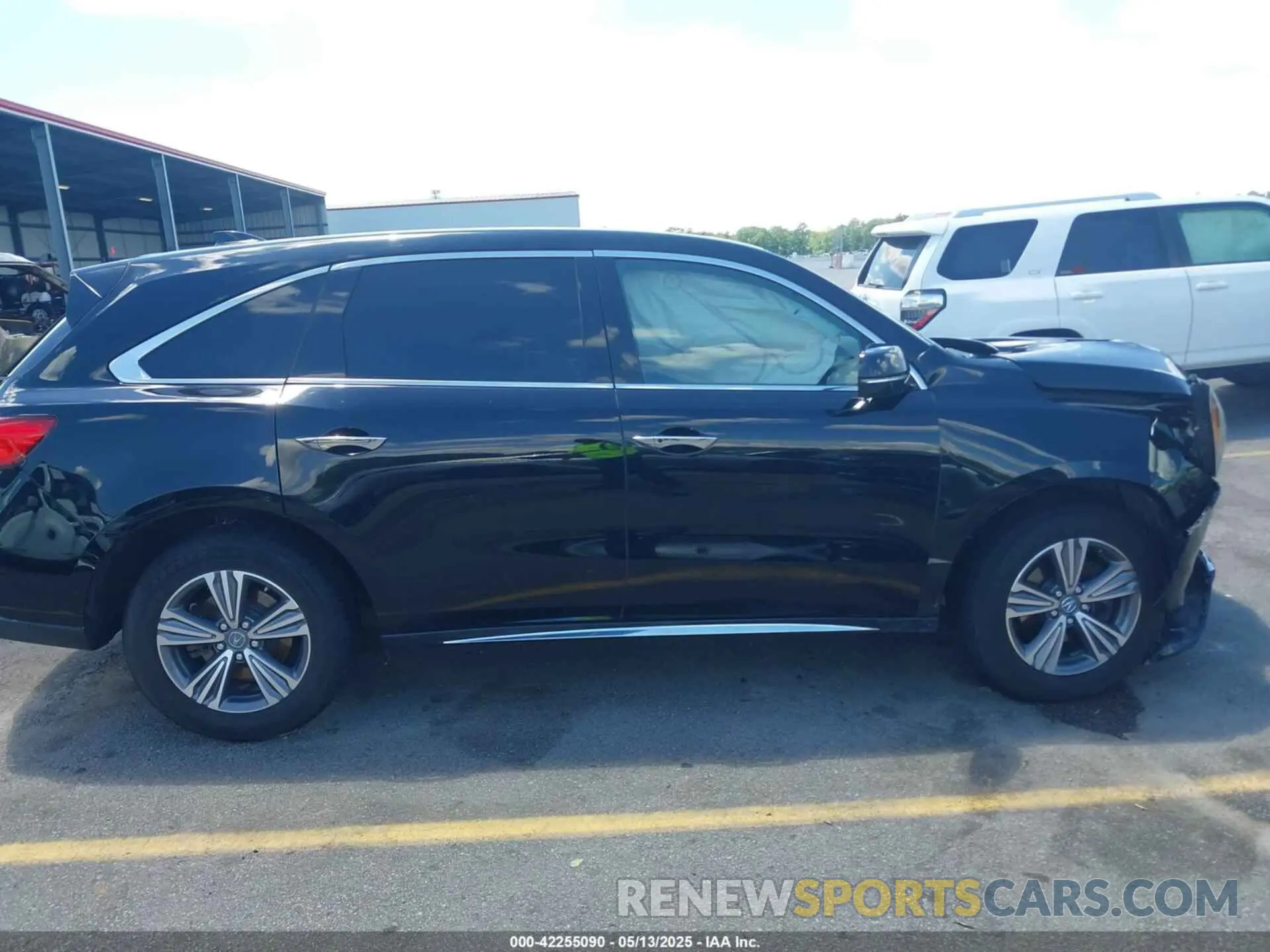 13 Photograph of a damaged car 5J8YD4H37LL004130 ACURA MDX 2020