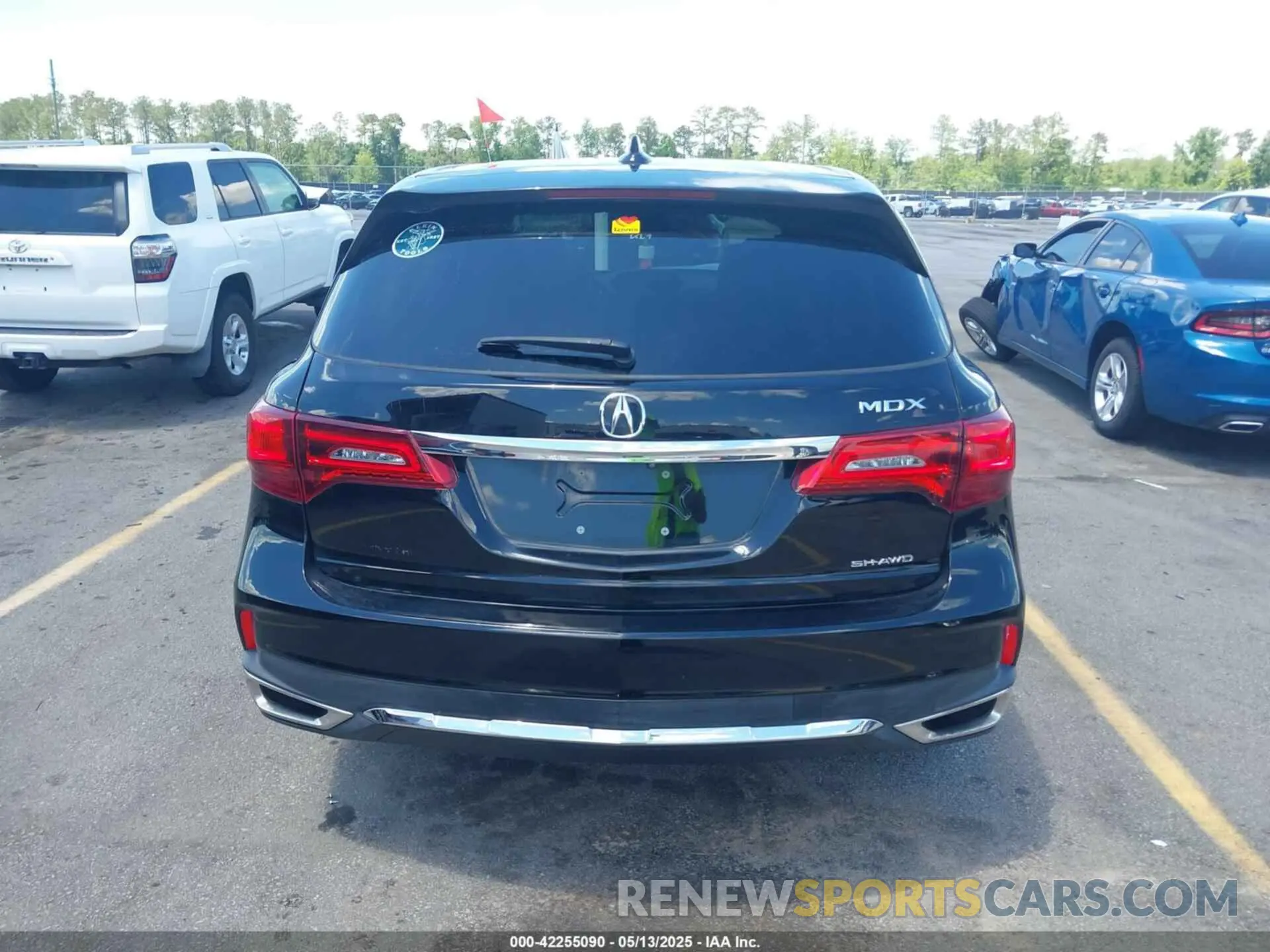 16 Photograph of a damaged car 5J8YD4H37LL004130 ACURA MDX 2020