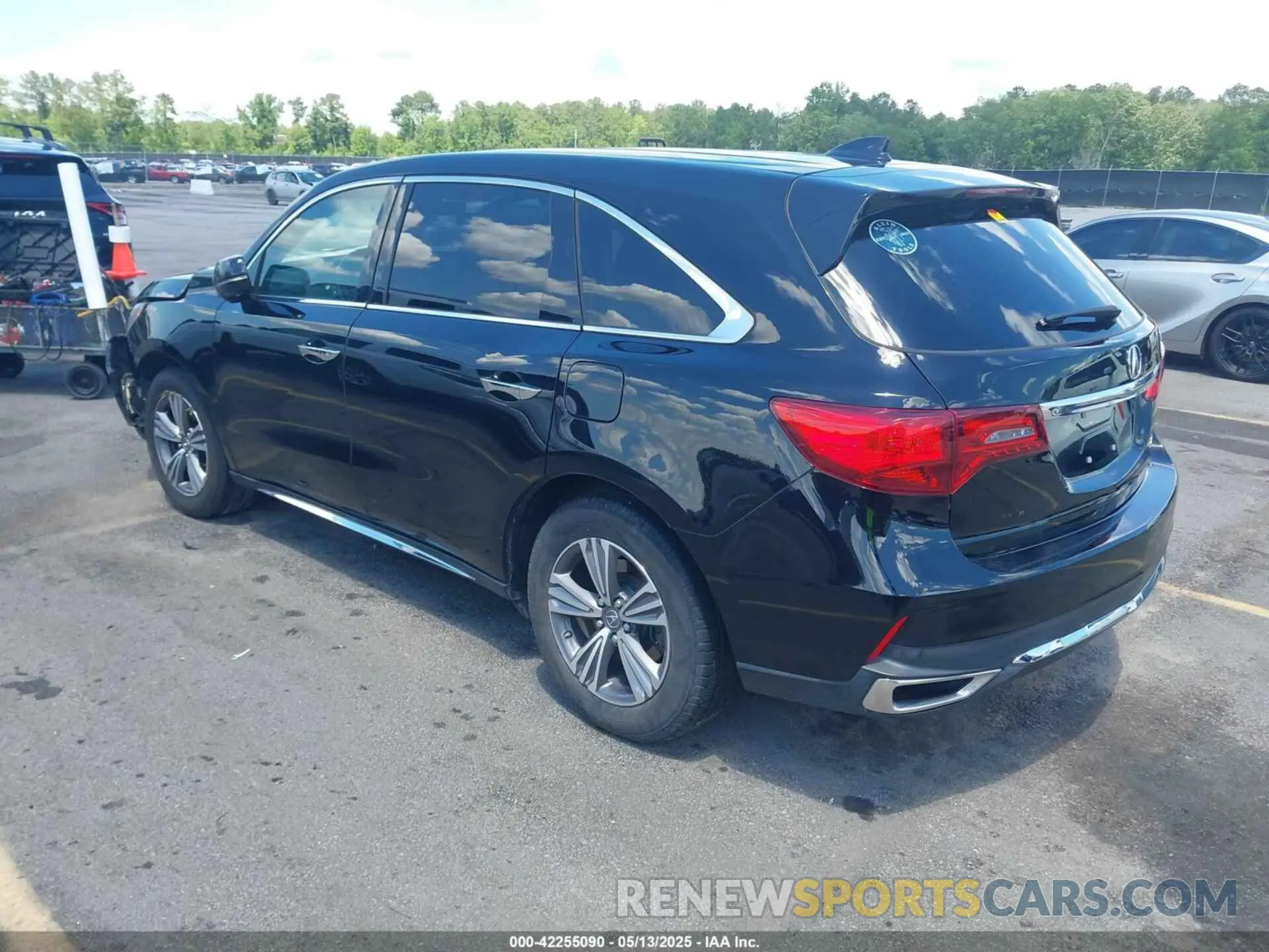 3 Photograph of a damaged car 5J8YD4H37LL004130 ACURA MDX 2020