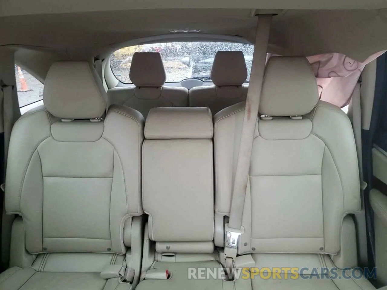 10 Photograph of a damaged car 5J8YD4H39LL049103 ACURA MDX 2020