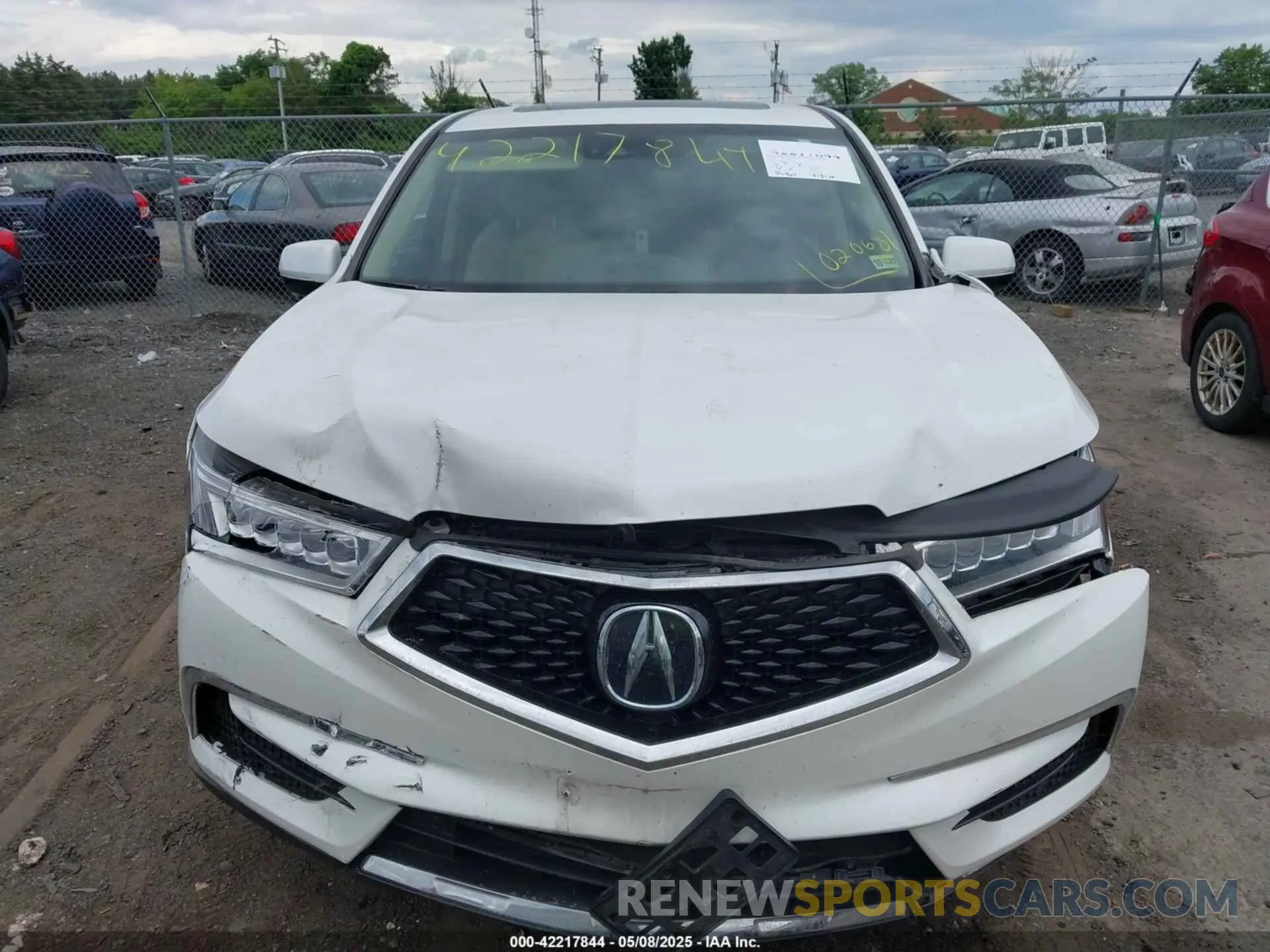 6 Photograph of a damaged car 5J8YD4H51LL020681 ACURA MDX 2020