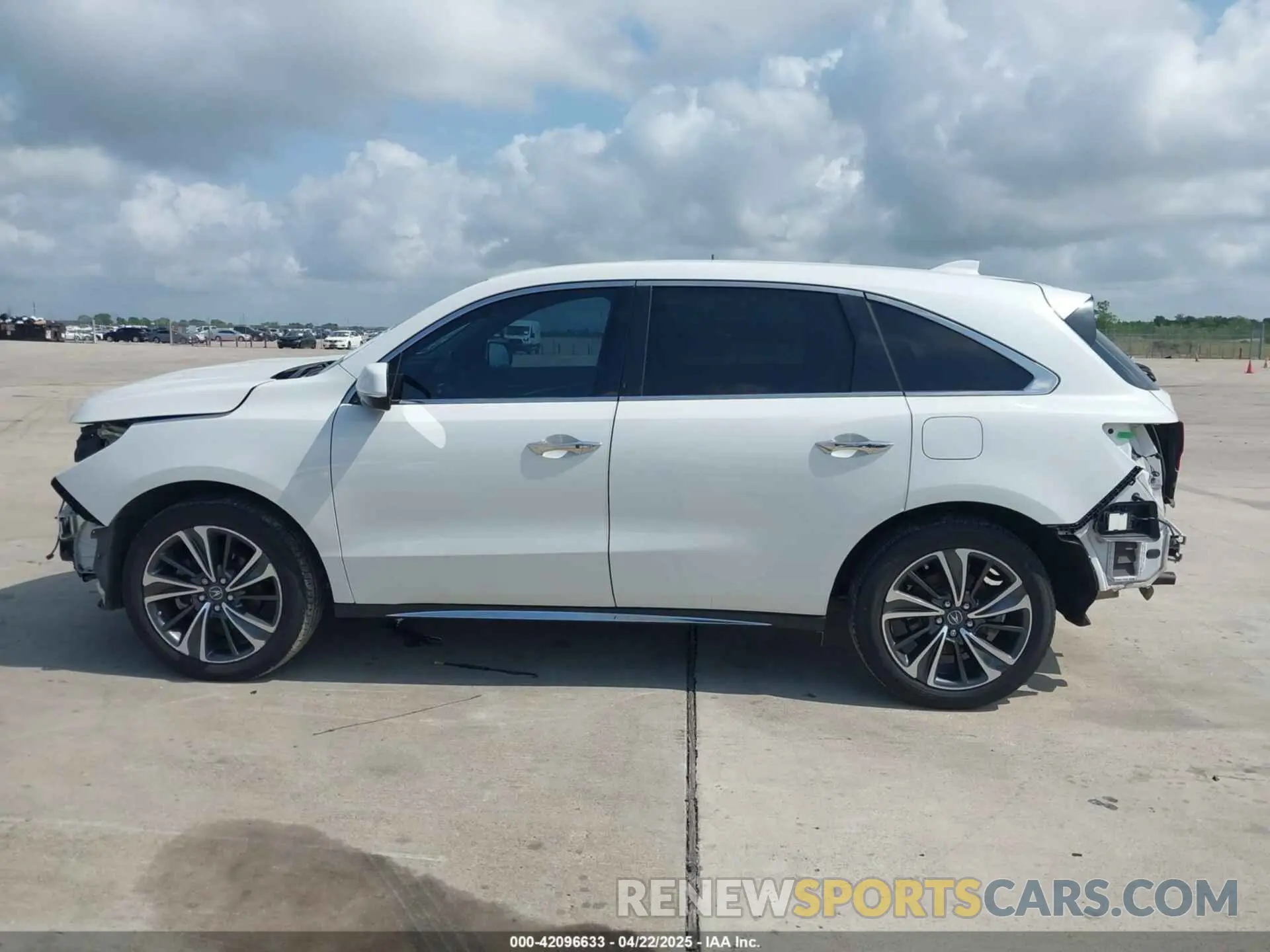 15 Photograph of a damaged car 5J8YD4H53LL023341 ACURA MDX 2020