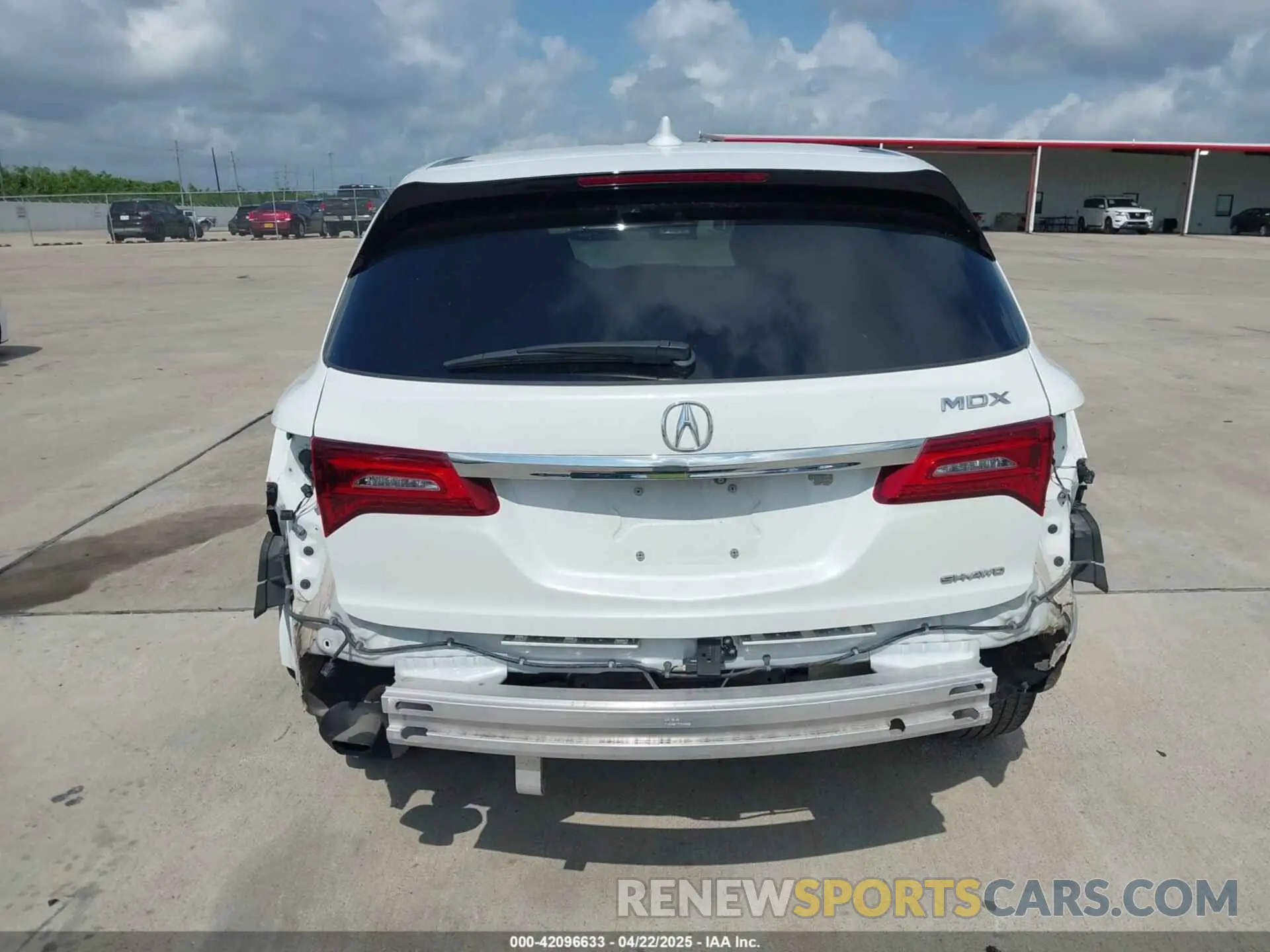 17 Photograph of a damaged car 5J8YD4H53LL023341 ACURA MDX 2020