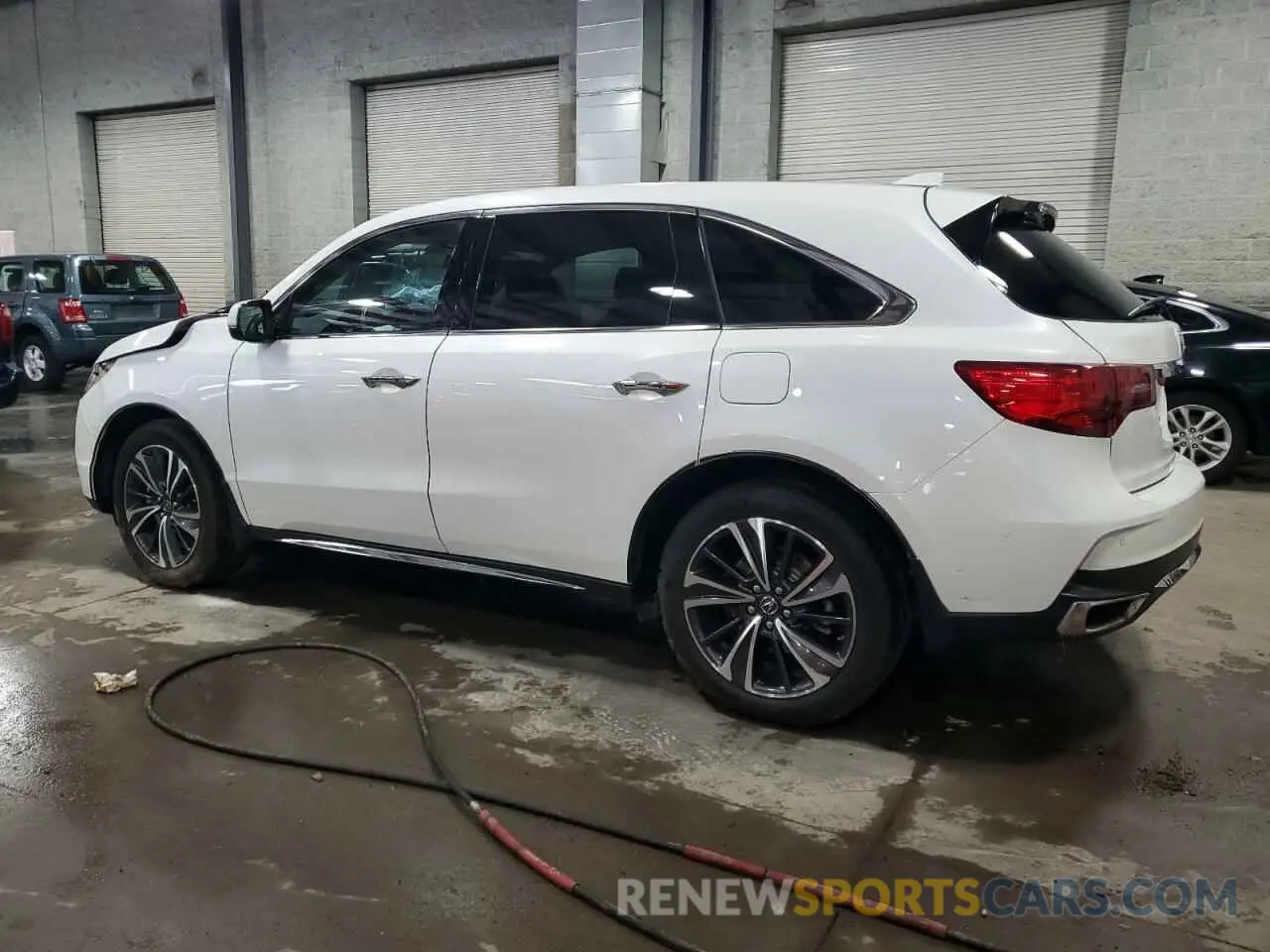 2 Photograph of a damaged car 5J8YD4H53LL042522 ACURA MDX 2020