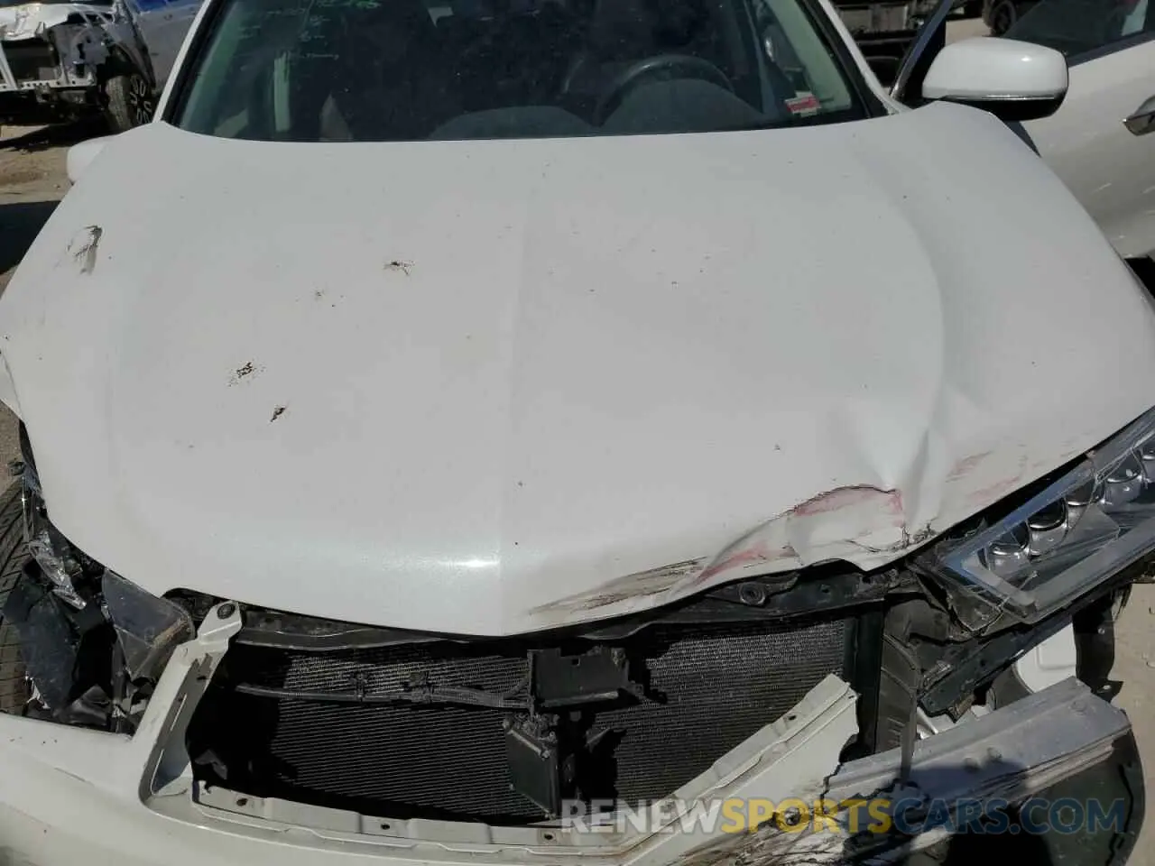 12 Photograph of a damaged car 5J8YD4H54LL044635 ACURA MDX 2020