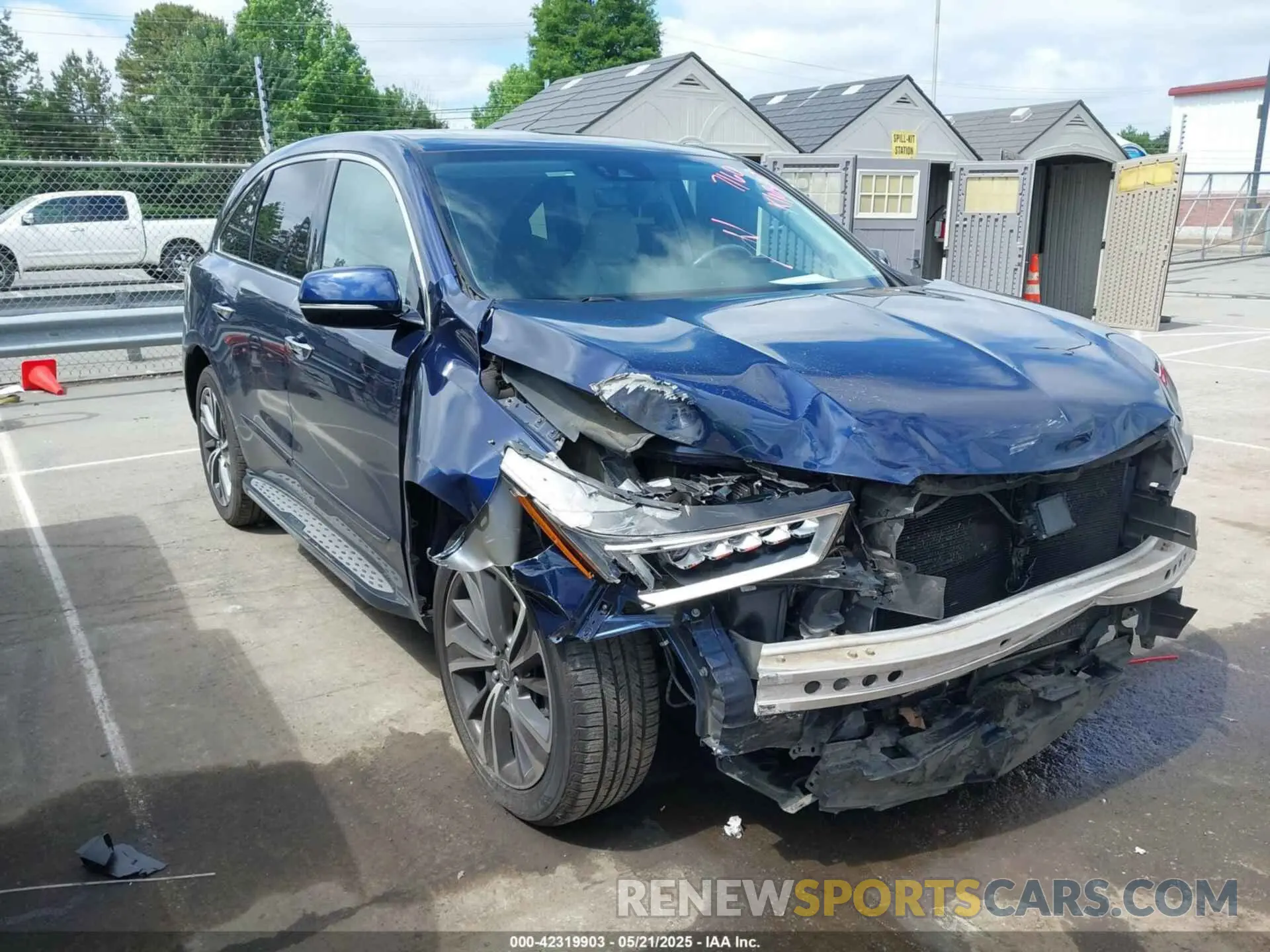 1 Photograph of a damaged car 5J8YD4H57LL007160 ACURA MDX 2020