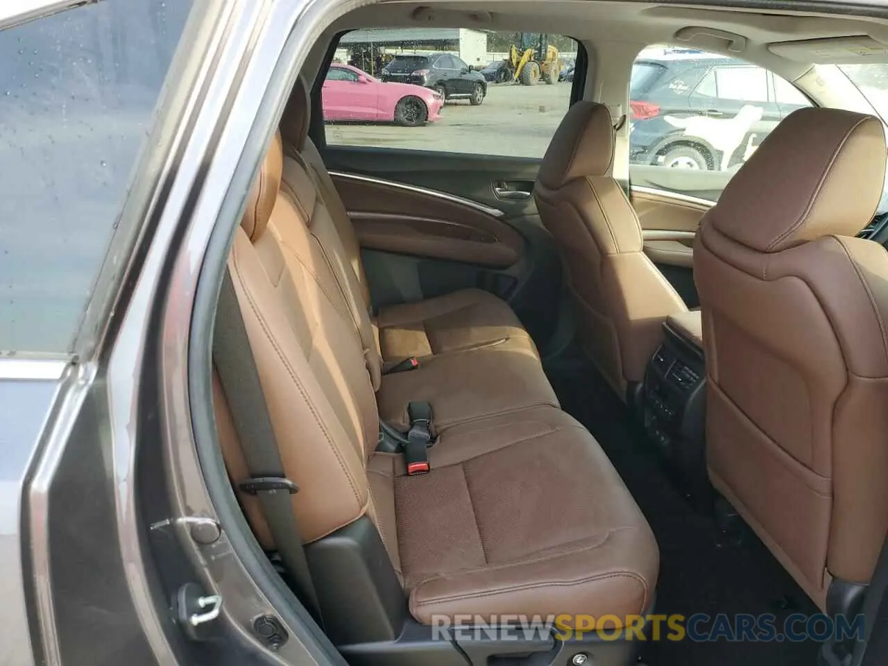 11 Photograph of a damaged car 5J8YD4H57LL025674 ACURA MDX 2020