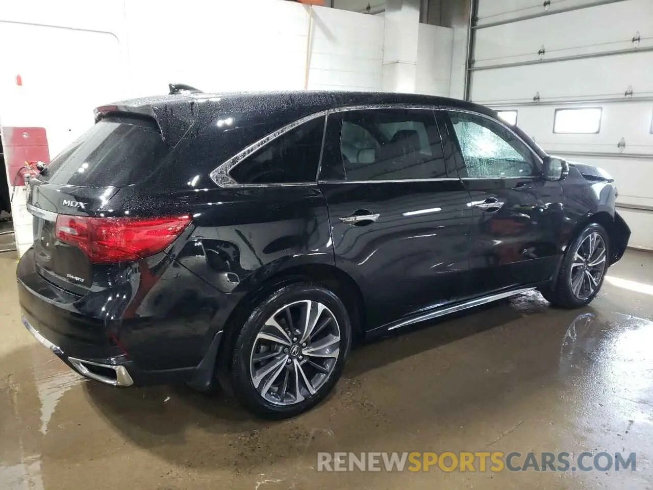 3 Photograph of a damaged car 5J8YD4H58LL009600 ACURA MDX 2020