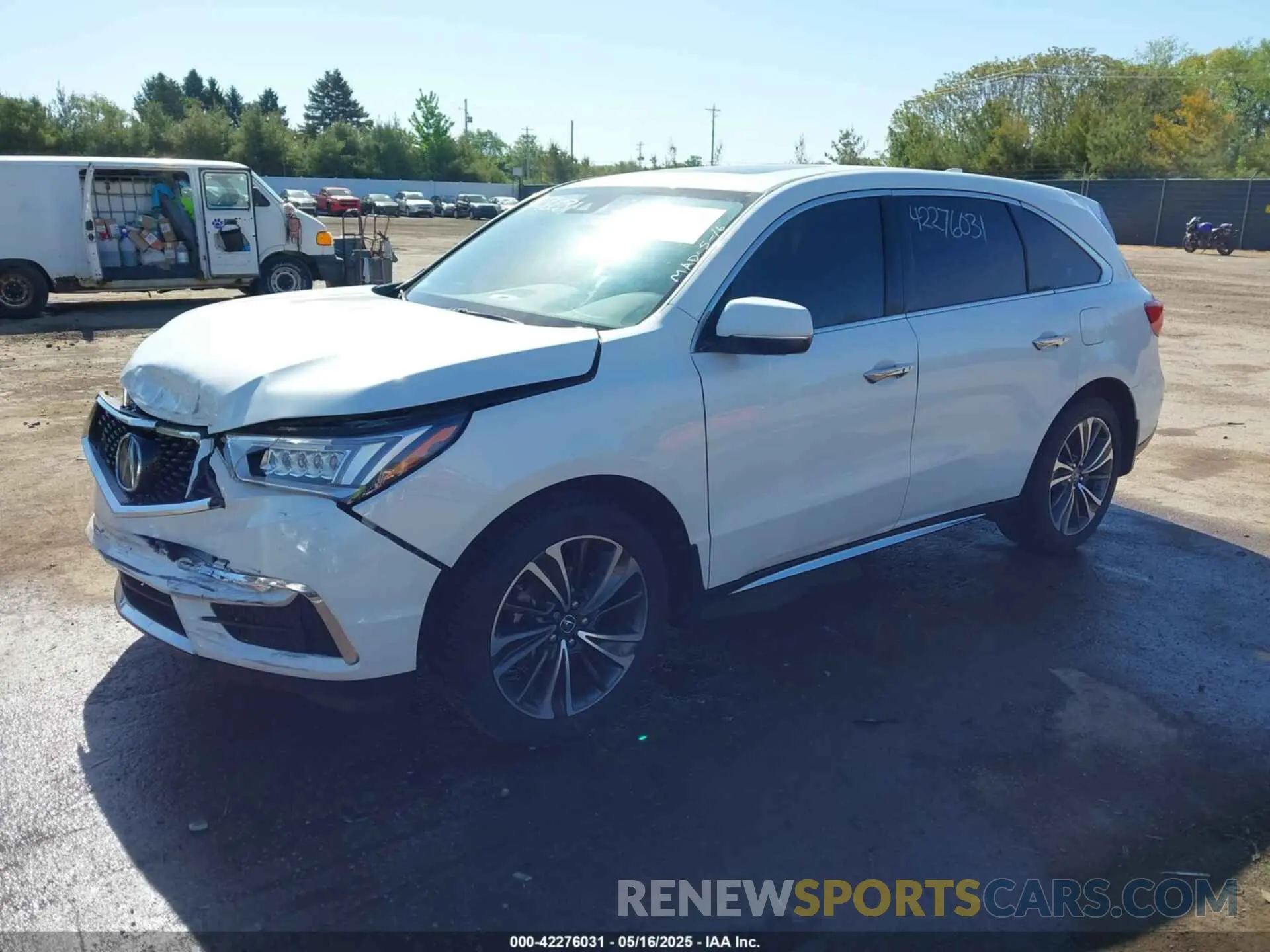 2 Photograph of a damaged car 5J8YD4H58LL033895 ACURA MDX 2020