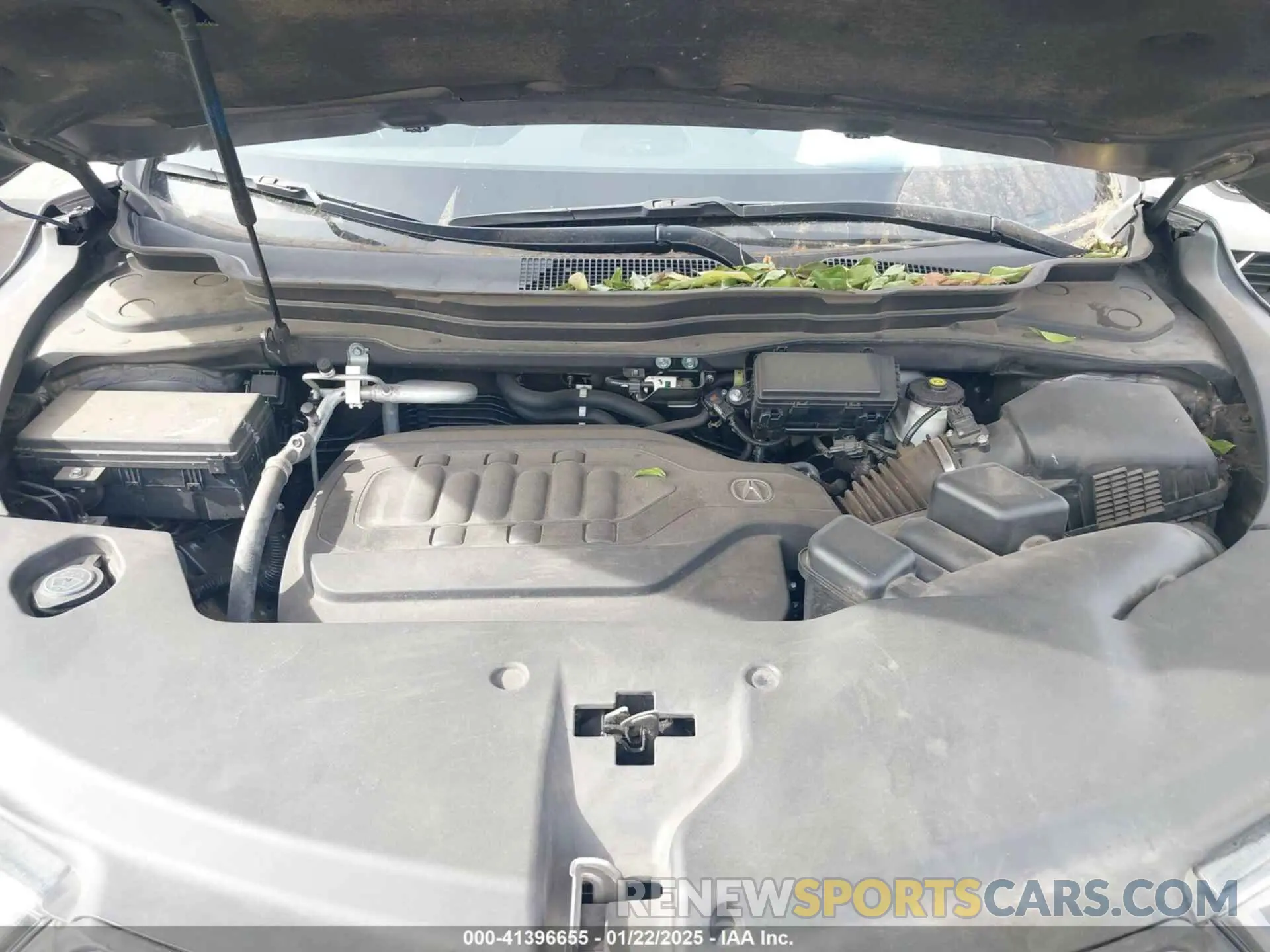 10 Photograph of a damaged car 5J8YD4H59LL002218 ACURA MDX 2020