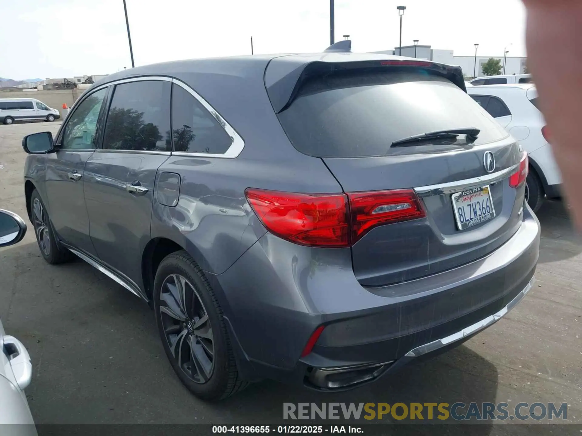 3 Photograph of a damaged car 5J8YD4H59LL002218 ACURA MDX 2020