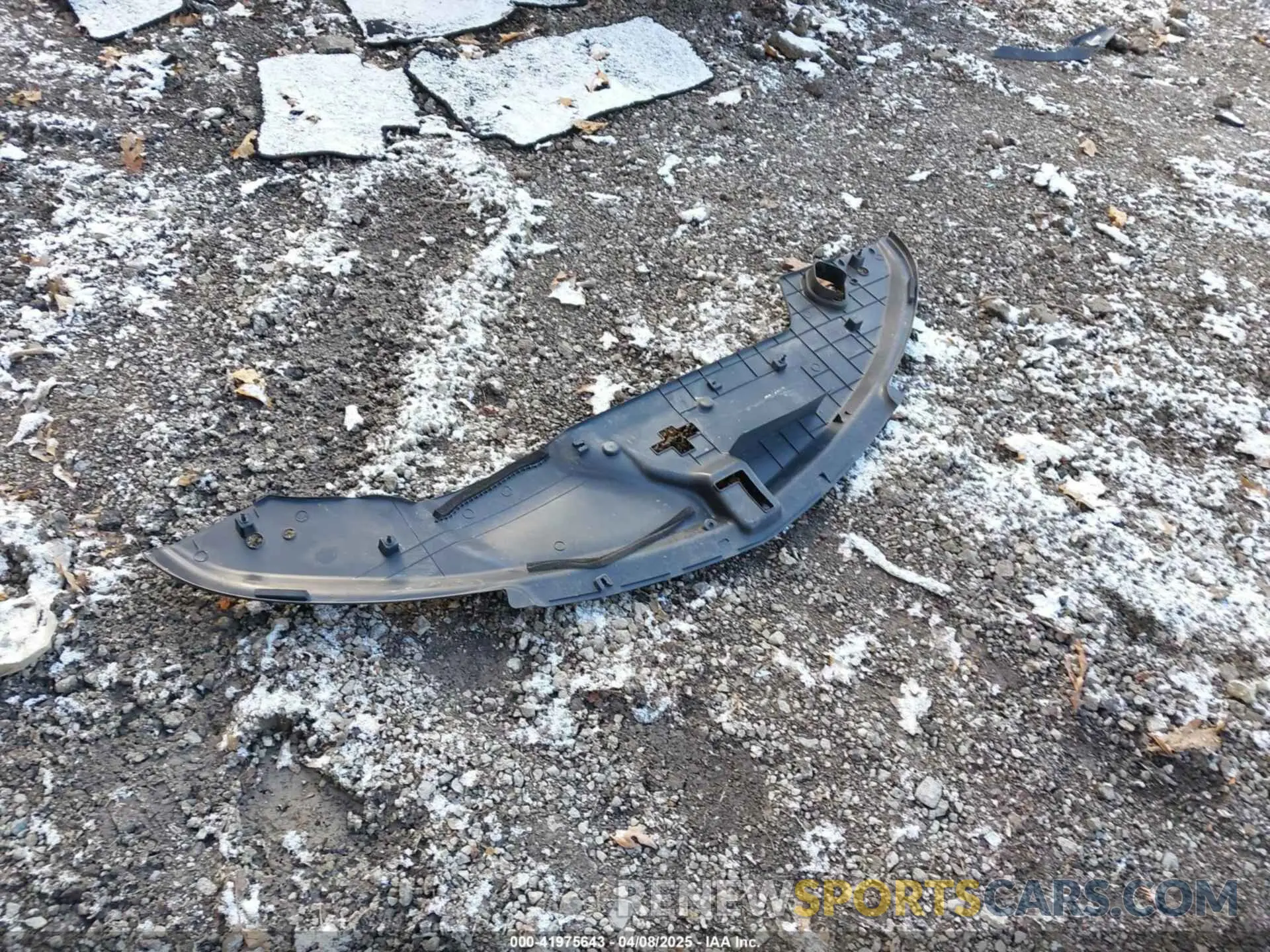 12 Photograph of a damaged car 5J8YD4H59LL019987 ACURA MDX 2020