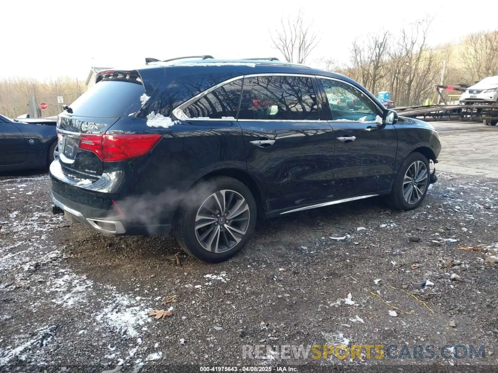 4 Photograph of a damaged car 5J8YD4H59LL019987 ACURA MDX 2020