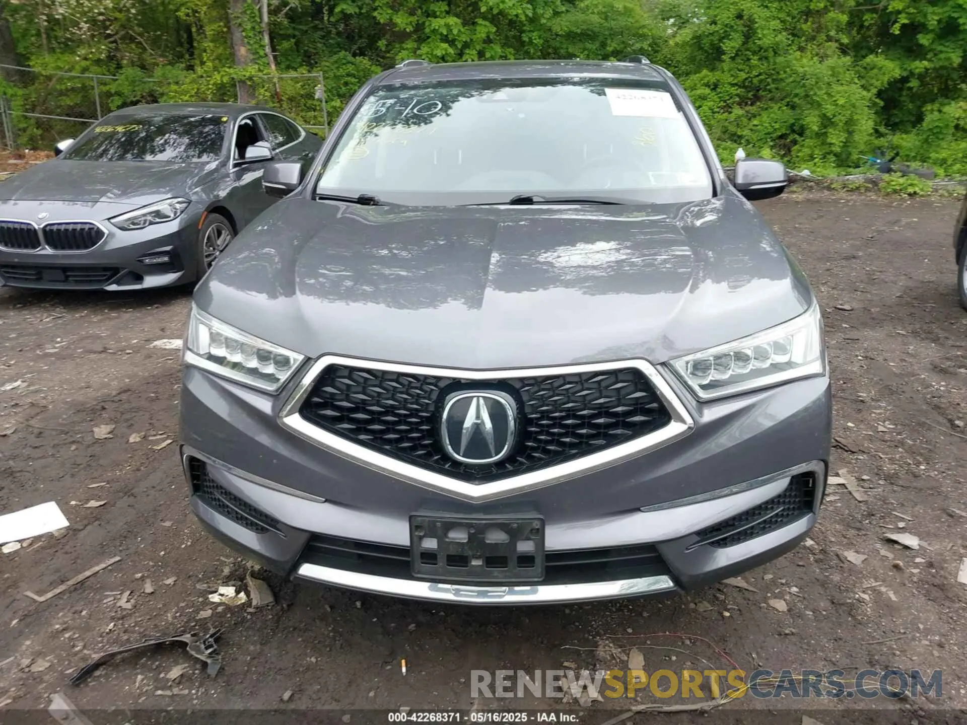 12 Photograph of a damaged car 5J8YD4H59LL033422 ACURA MDX 2020