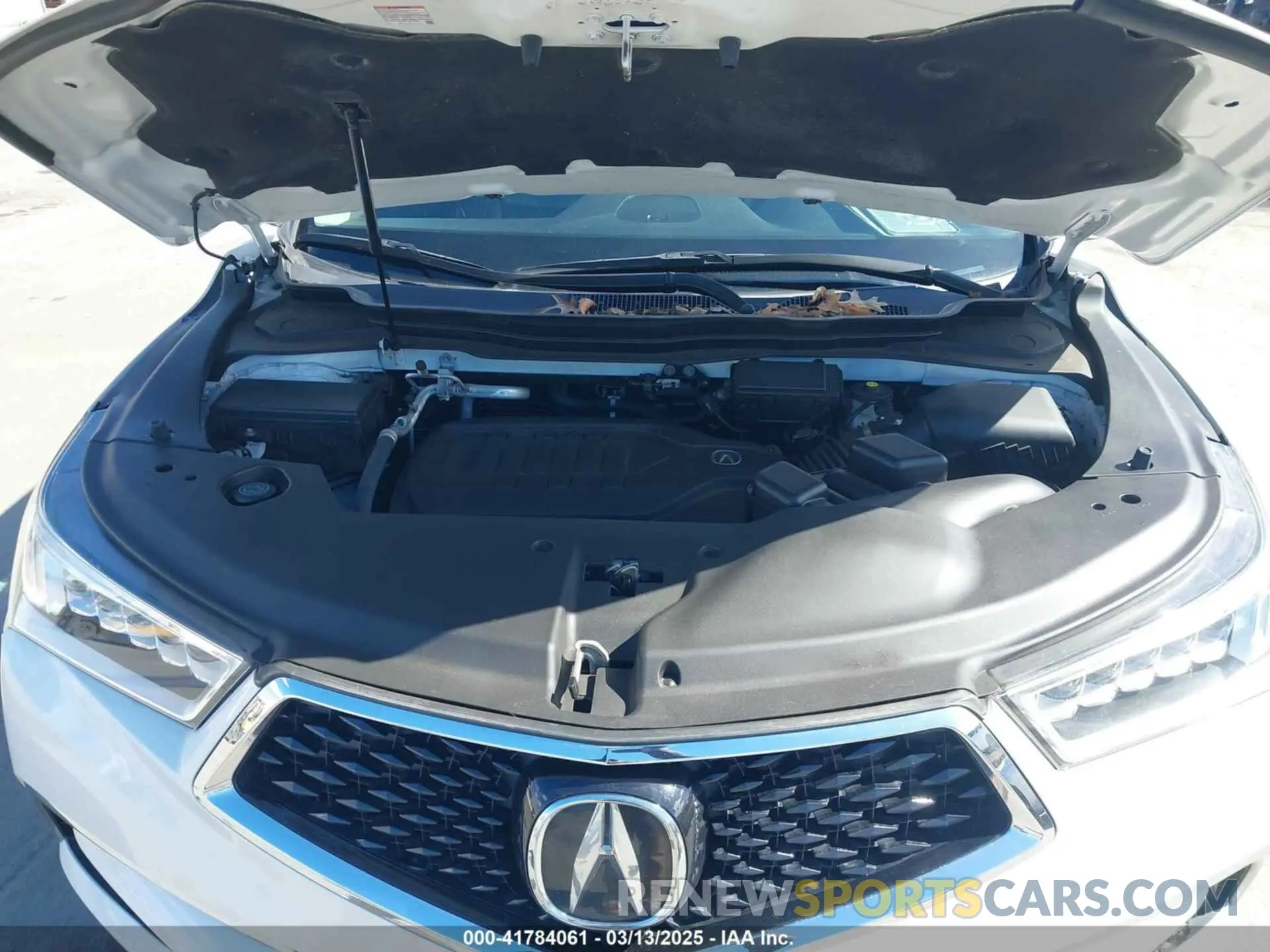 10 Photograph of a damaged car 5J8YD4H5XLL027919 ACURA MDX 2020