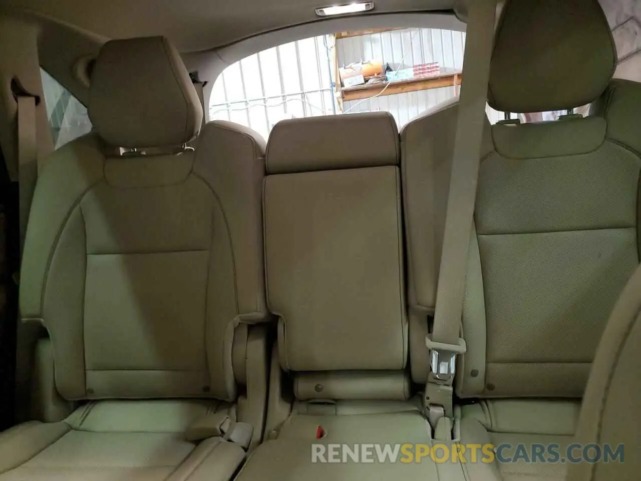 10 Photograph of a damaged car 5J8YD4H5XLL056644 ACURA MDX 2020