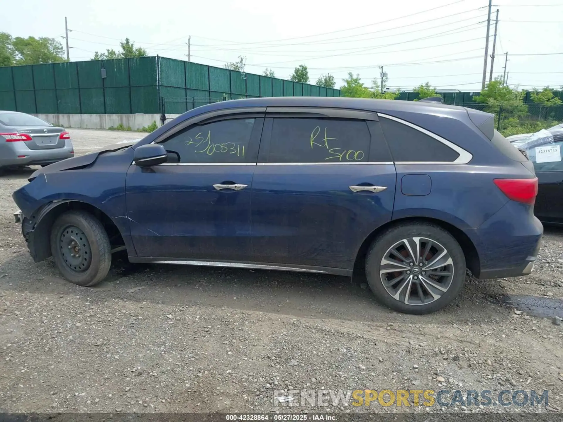 13 Photograph of a damaged car 5J8YD4H5XLL057051 ACURA MDX 2020