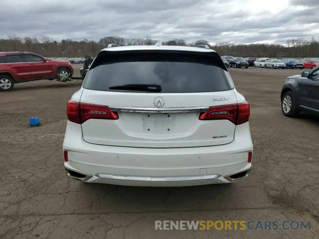 6 Photograph of a damaged car 5J8YD4H85LL031841 ACURA MDX 2020