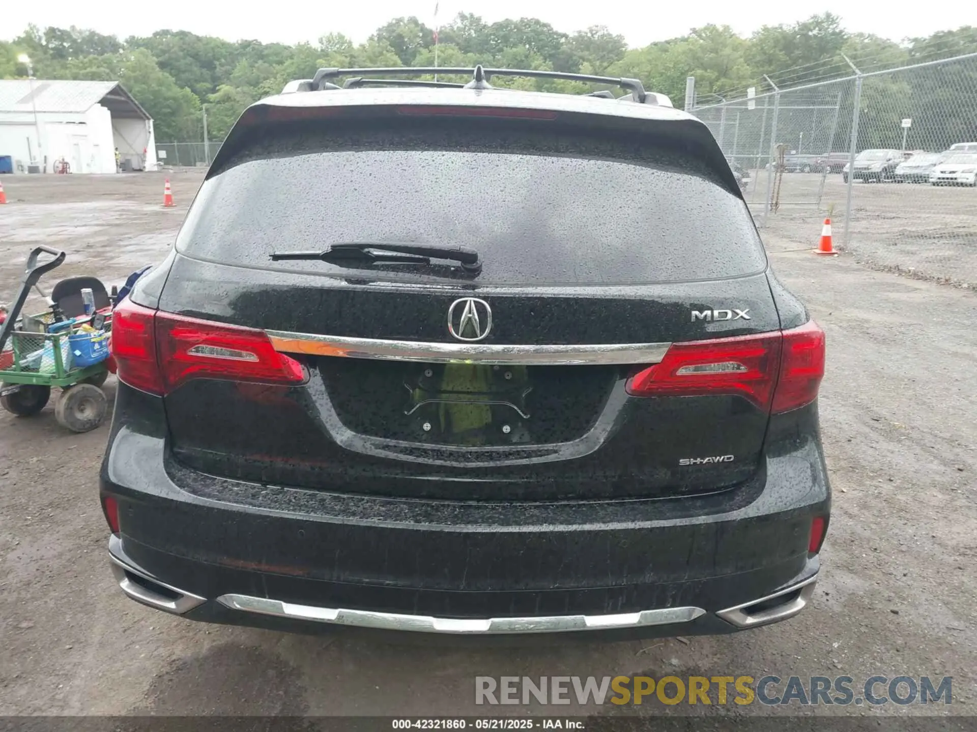16 Photograph of a damaged car 5J8YD4H8XLL014470 ACURA MDX 2020