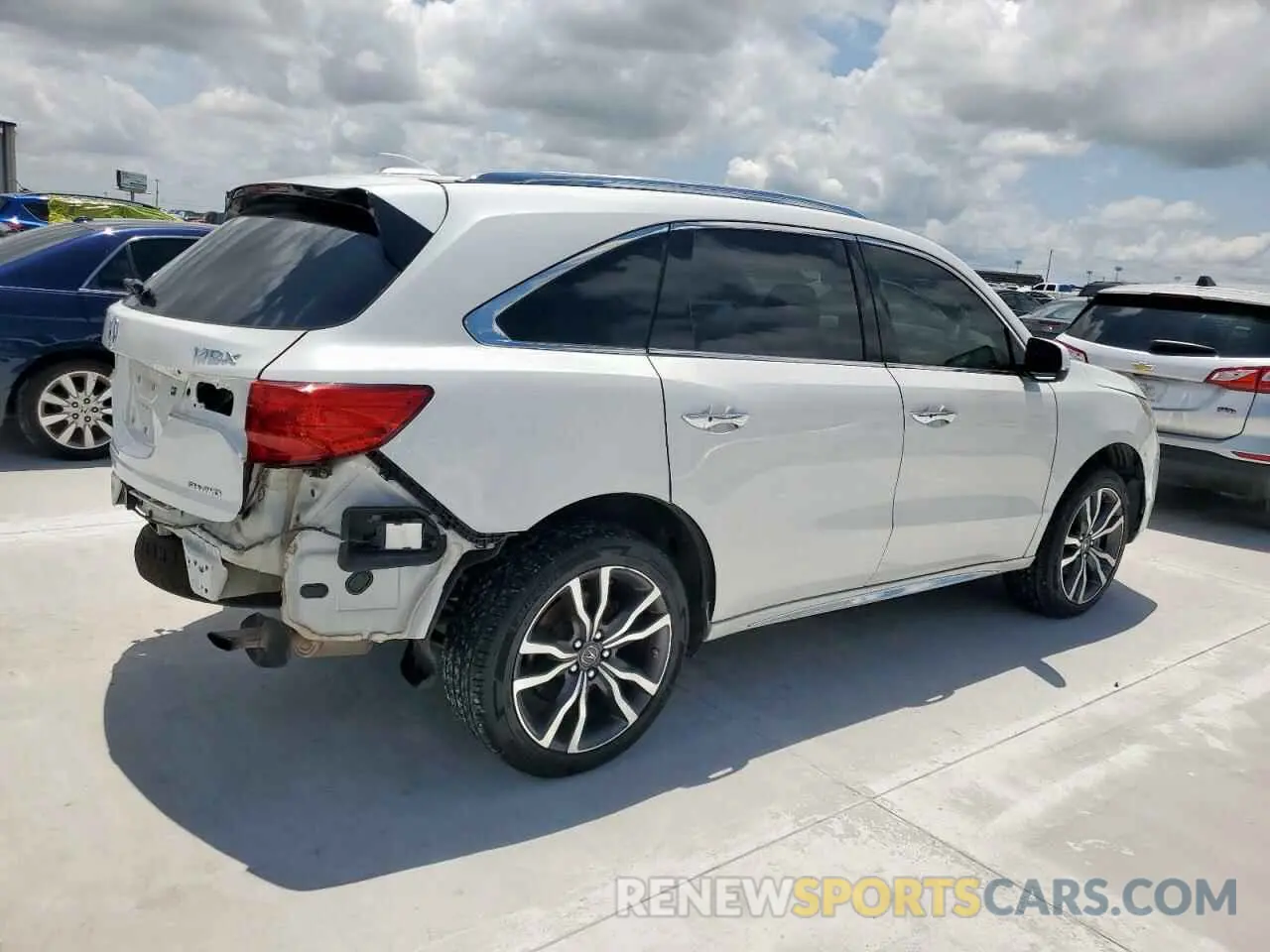 3 Photograph of a damaged car 5J8YD4H91LL011529 ACURA MDX 2020