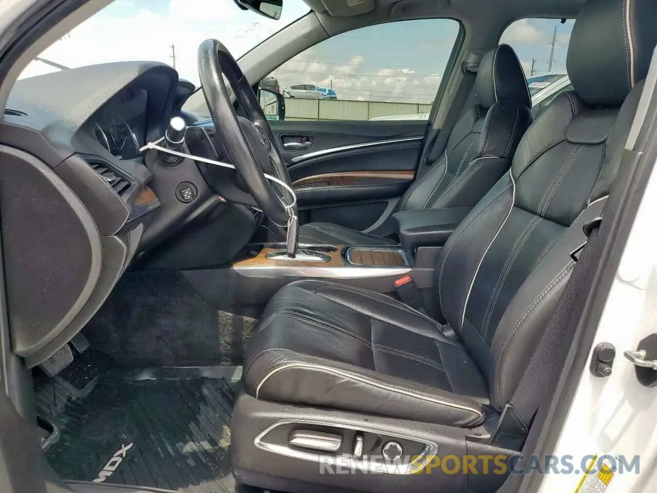 7 Photograph of a damaged car 5J8YD4H91LL011529 ACURA MDX 2020