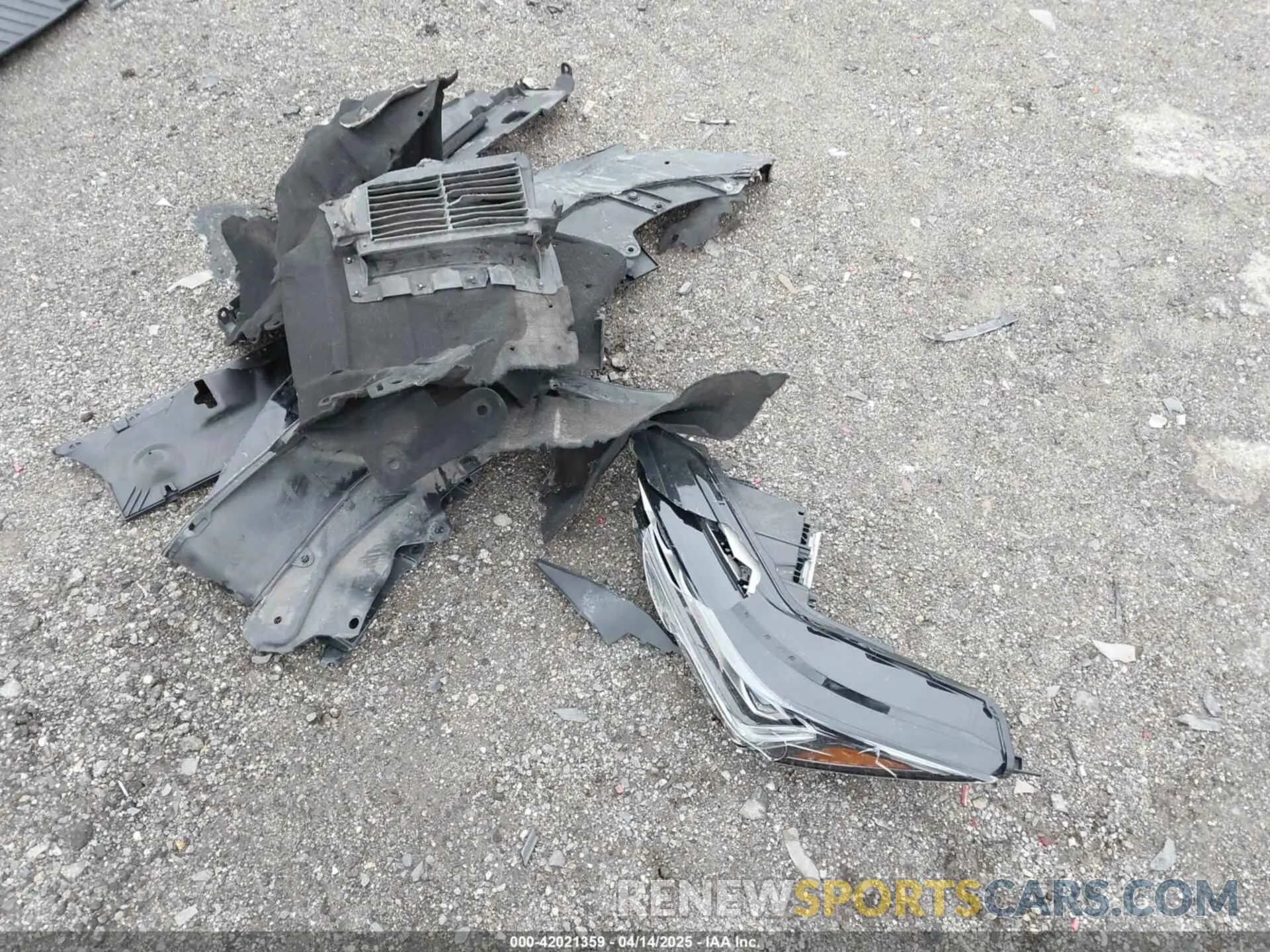 12 Photograph of a damaged car 5J8YD8H82NL001478 ACURA MDX 2022