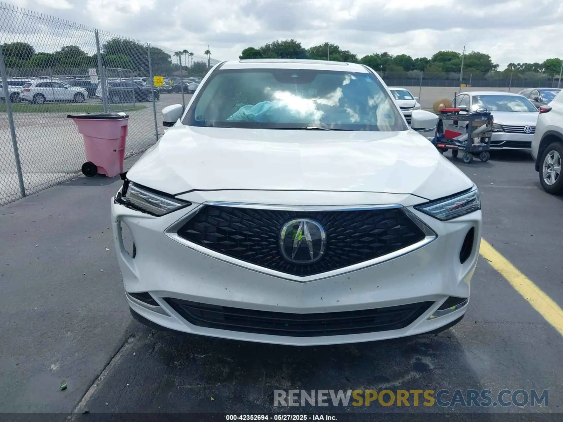 12 Photograph of a damaged car 5J8YD9H33NL009924 ACURA MDX 2022