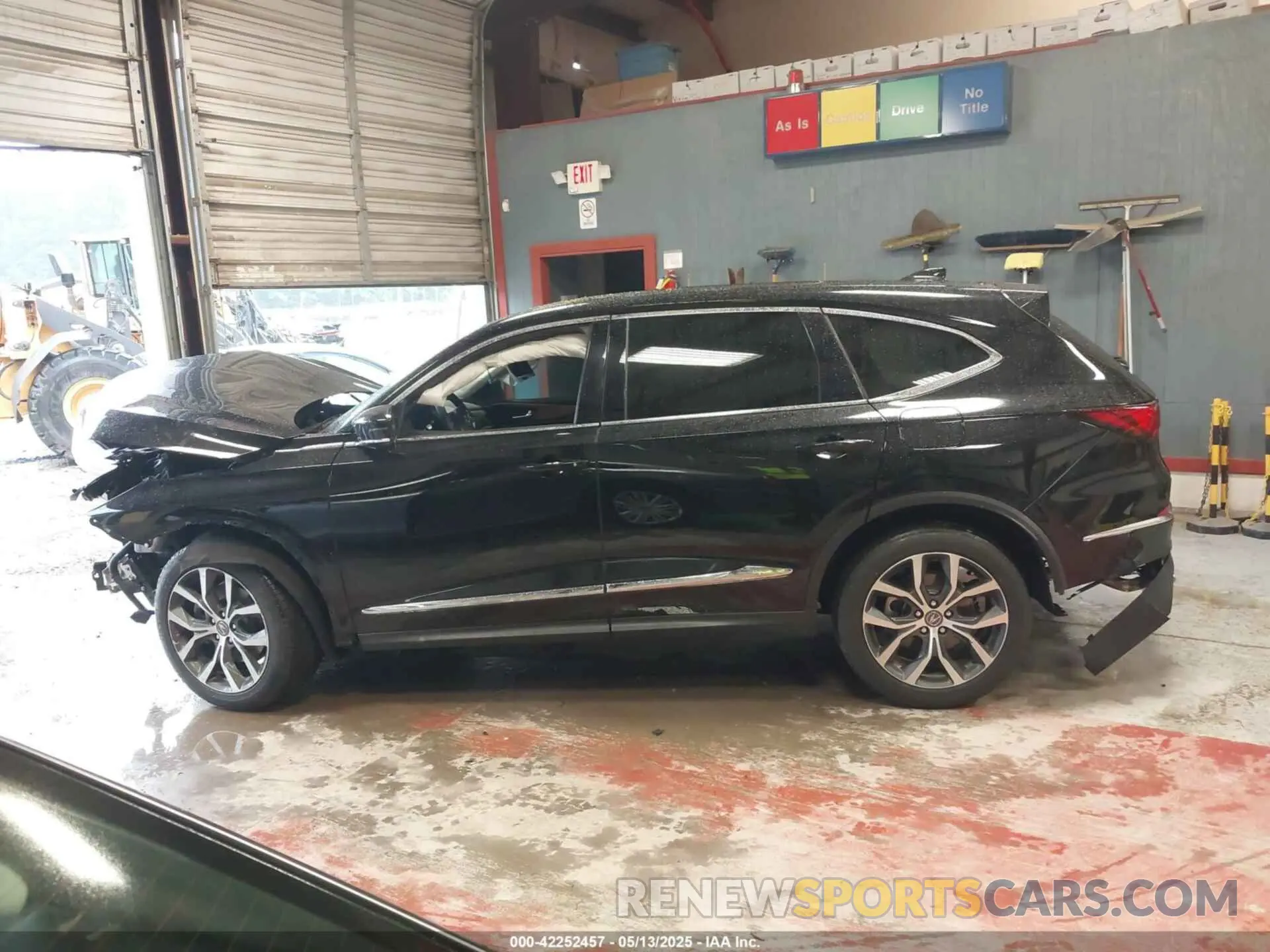 13 Photograph of a damaged car 5J8YD9H40NL011459 ACURA MDX 2022
