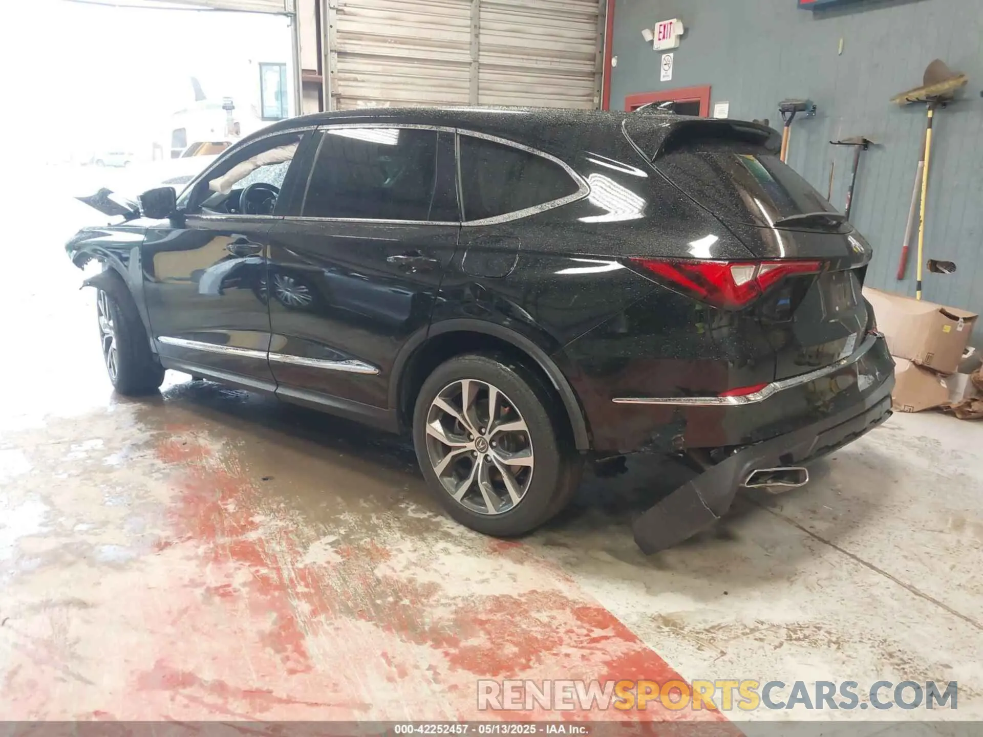 3 Photograph of a damaged car 5J8YD9H40NL011459 ACURA MDX 2022