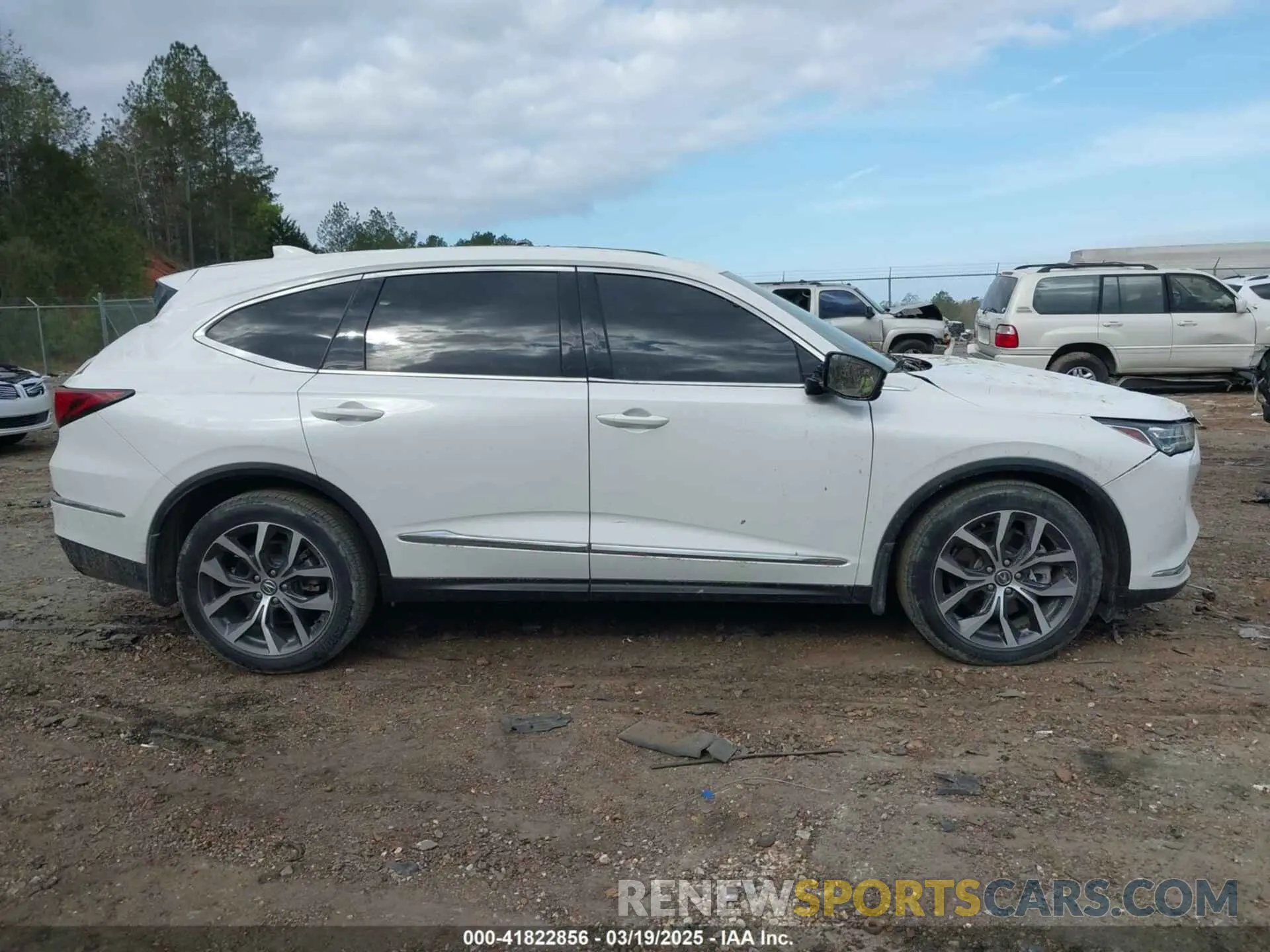 13 Photograph of a damaged car 5J8YD9H41NL012345 ACURA MDX 2022