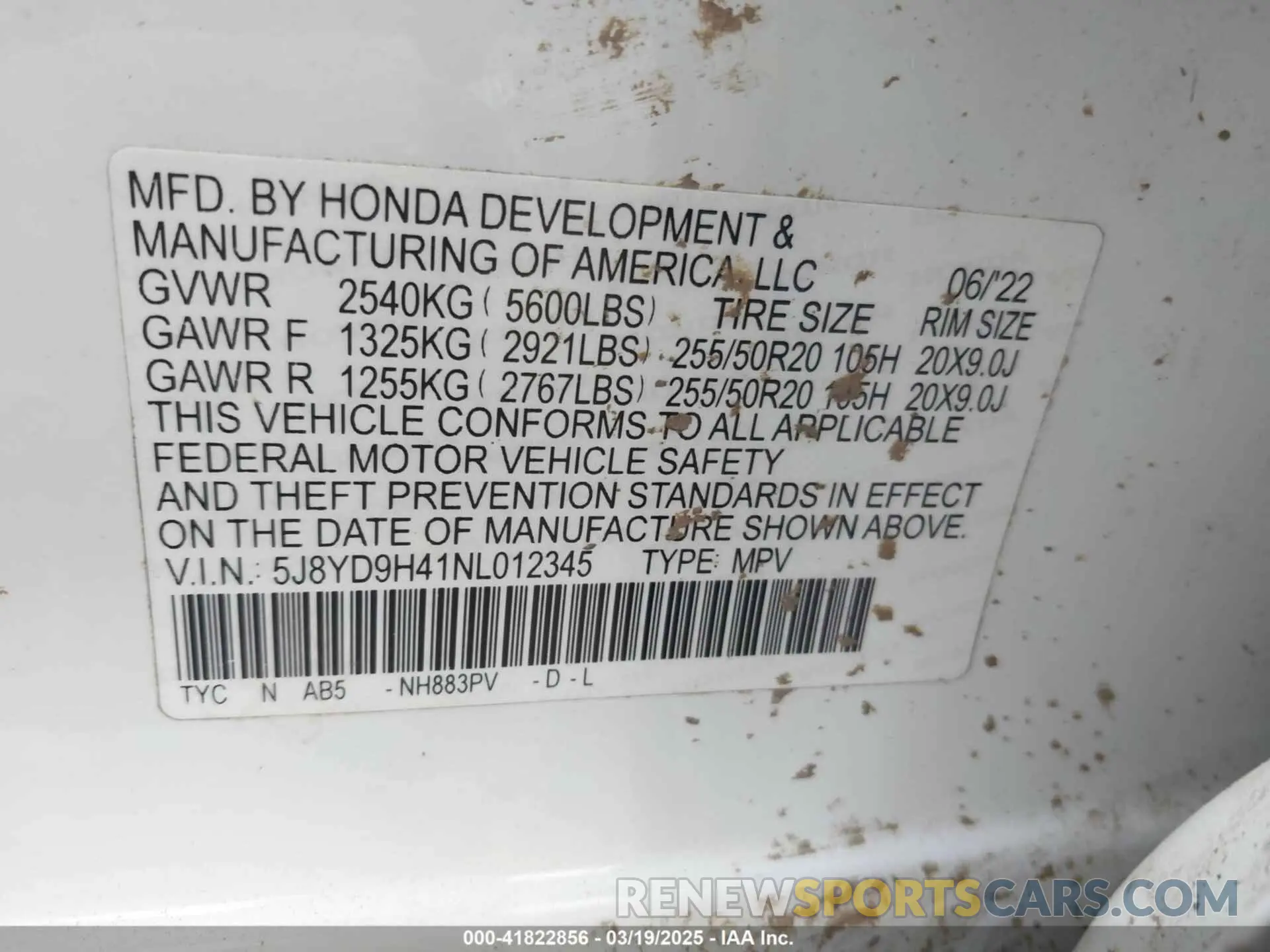9 Photograph of a damaged car 5J8YD9H41NL012345 ACURA MDX 2022