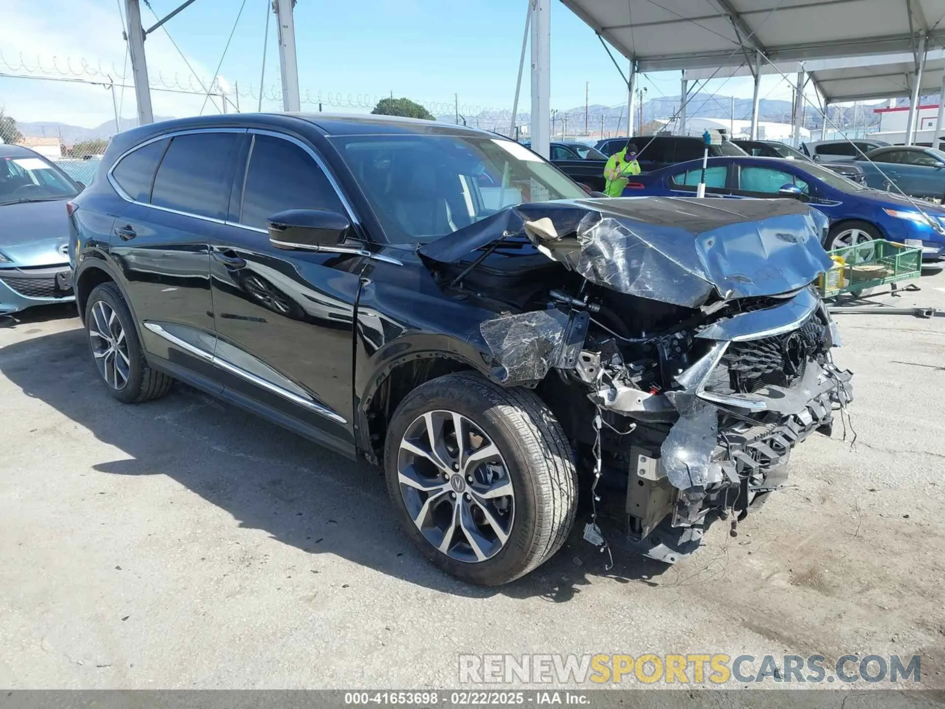 1 Photograph of a damaged car 5J8YD9H43NL001430 ACURA MDX 2022