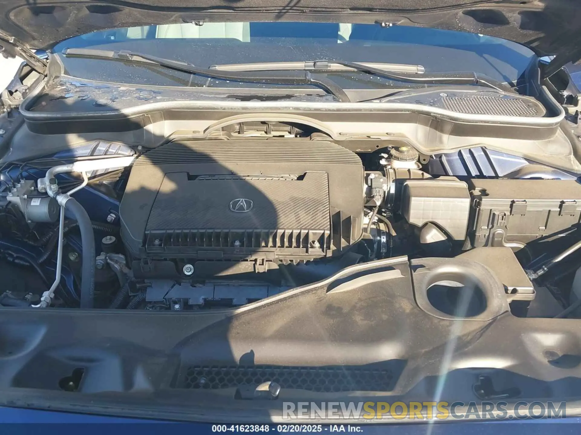 10 Photograph of a damaged car 5J8YD9H44NL007981 ACURA MDX 2022