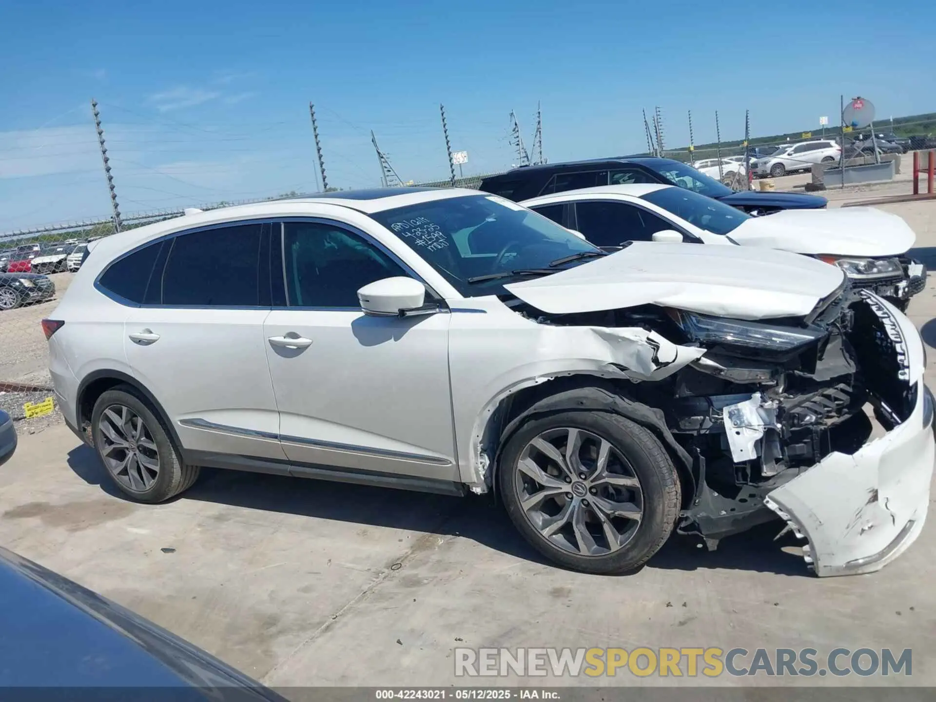 13 Photograph of a damaged car 5J8YD9H45NL011599 ACURA MDX 2022