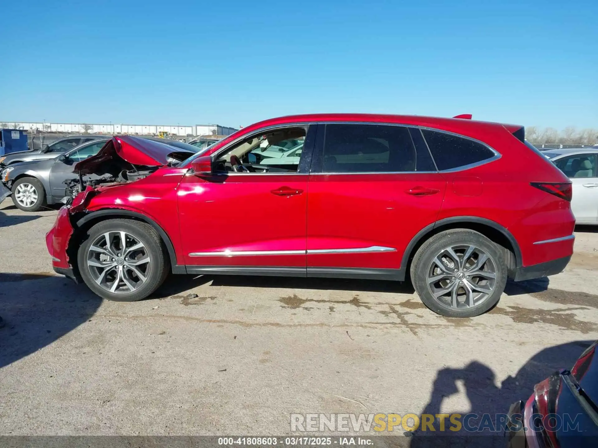 14 Photograph of a damaged car 5J8YD9H49NL002095 ACURA MDX 2022